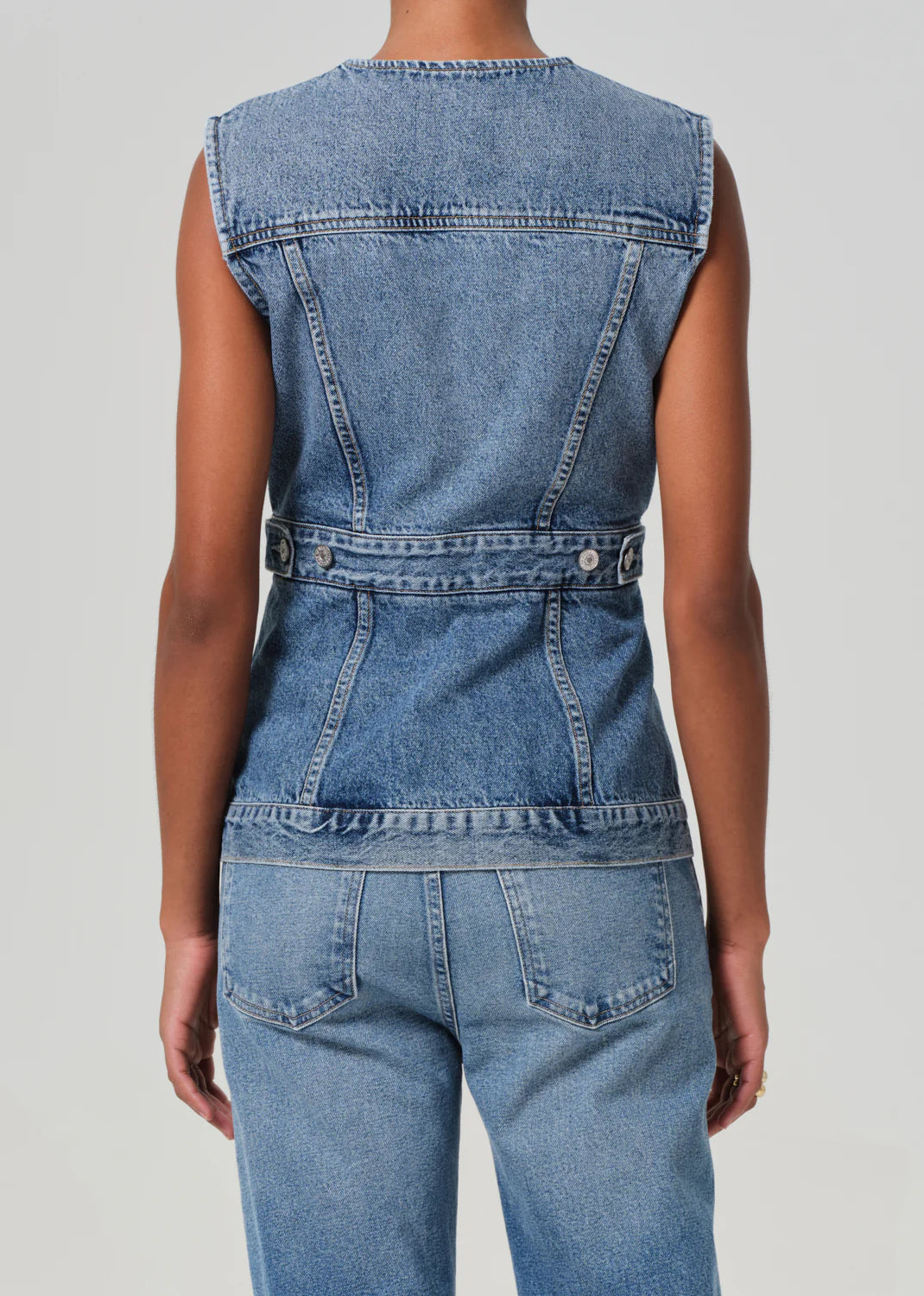 Terrence Idalene Vest