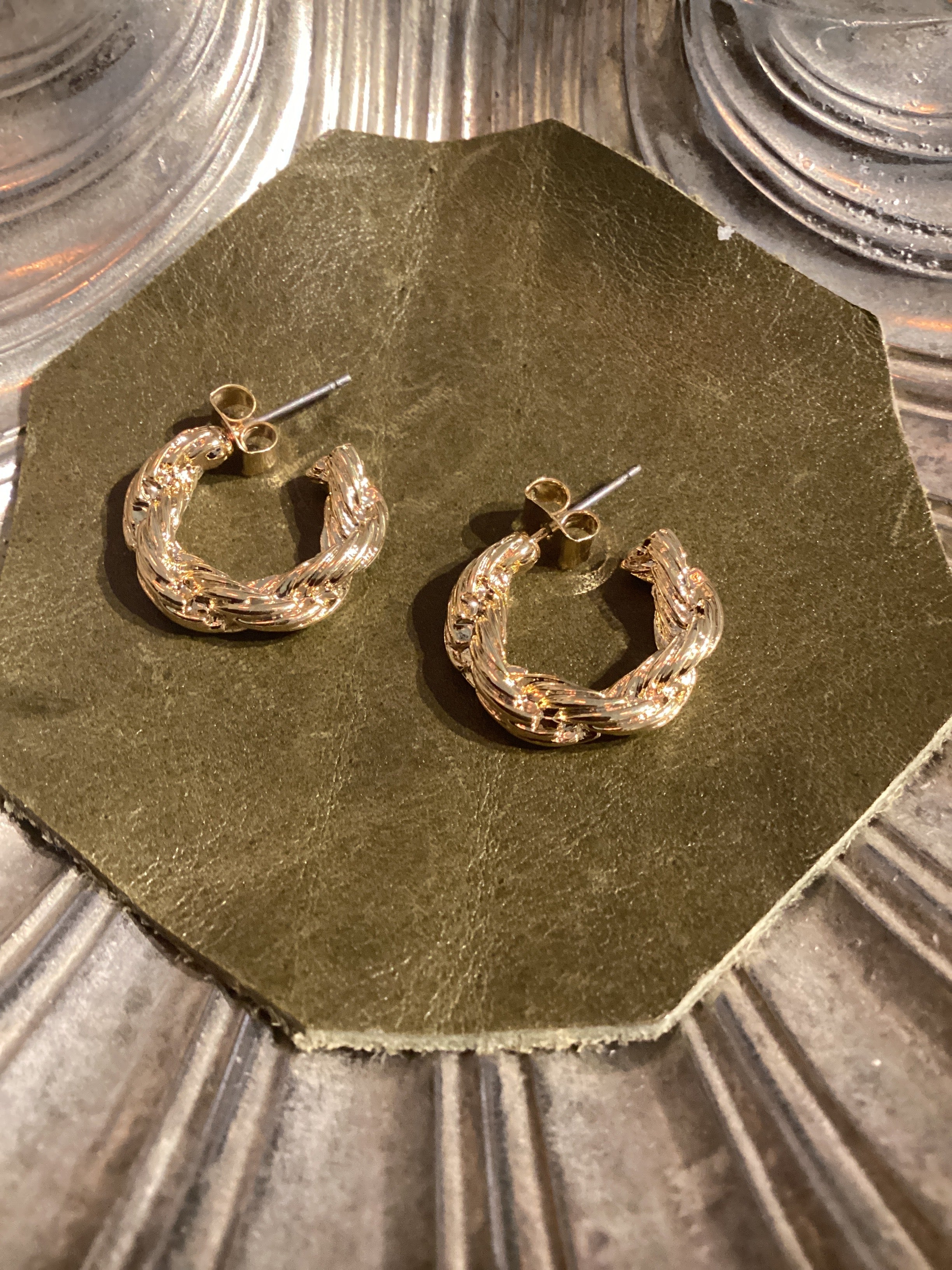 Erin Twisted Hoop Earring