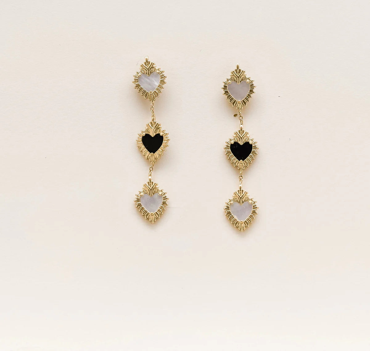 Onyx and Pearl Corazon Multi Earrings