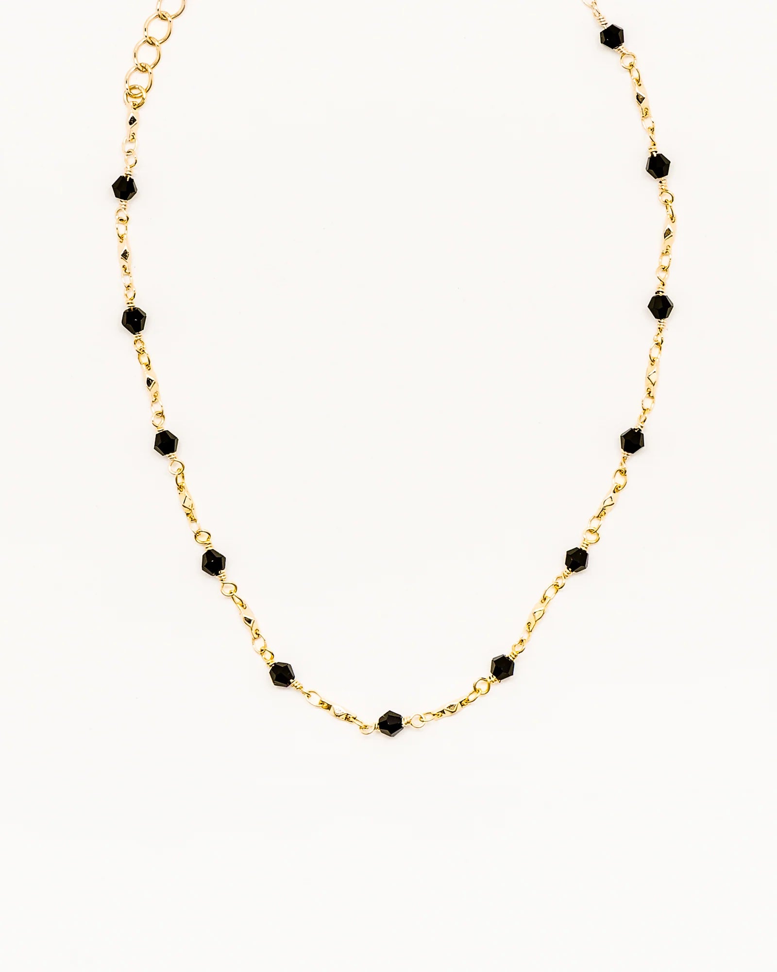 La Reina Crystal Choker