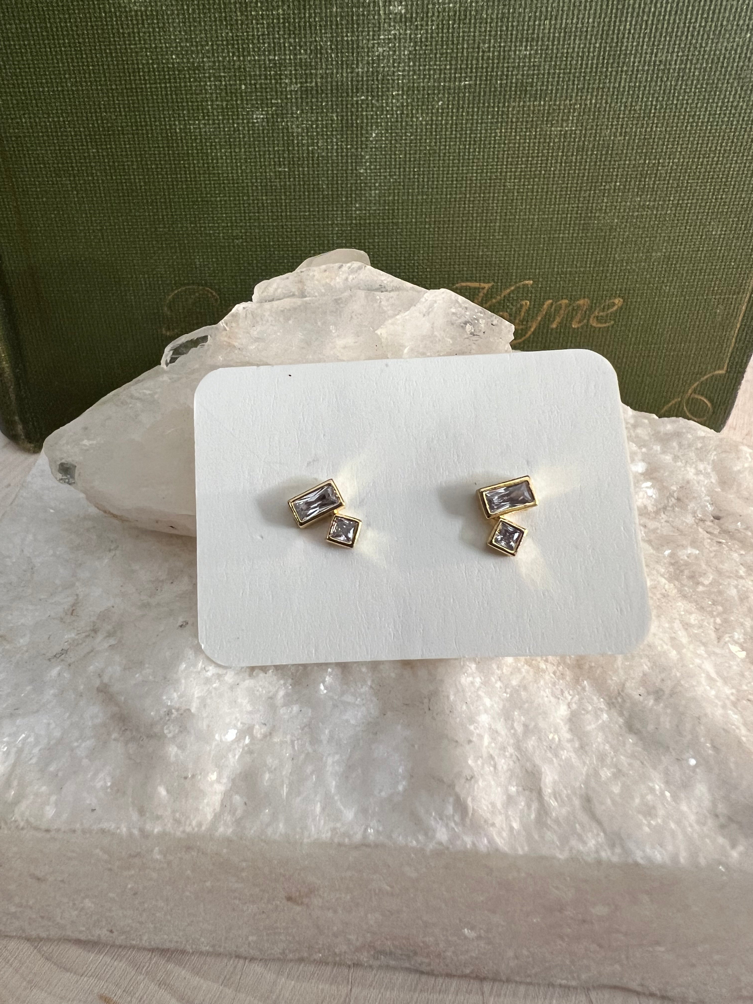 Dogwood Gold Studs