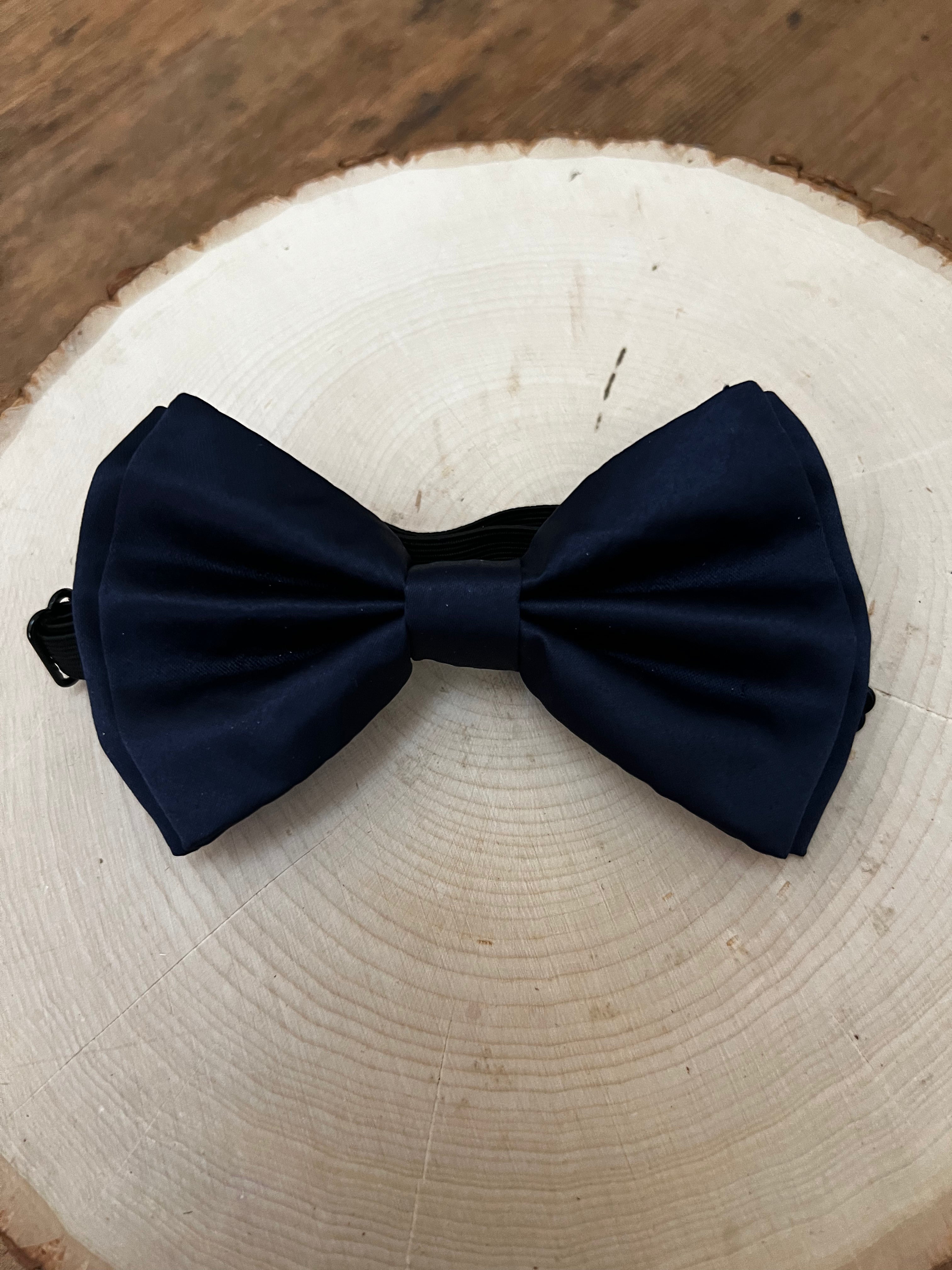 Navy Bowtie