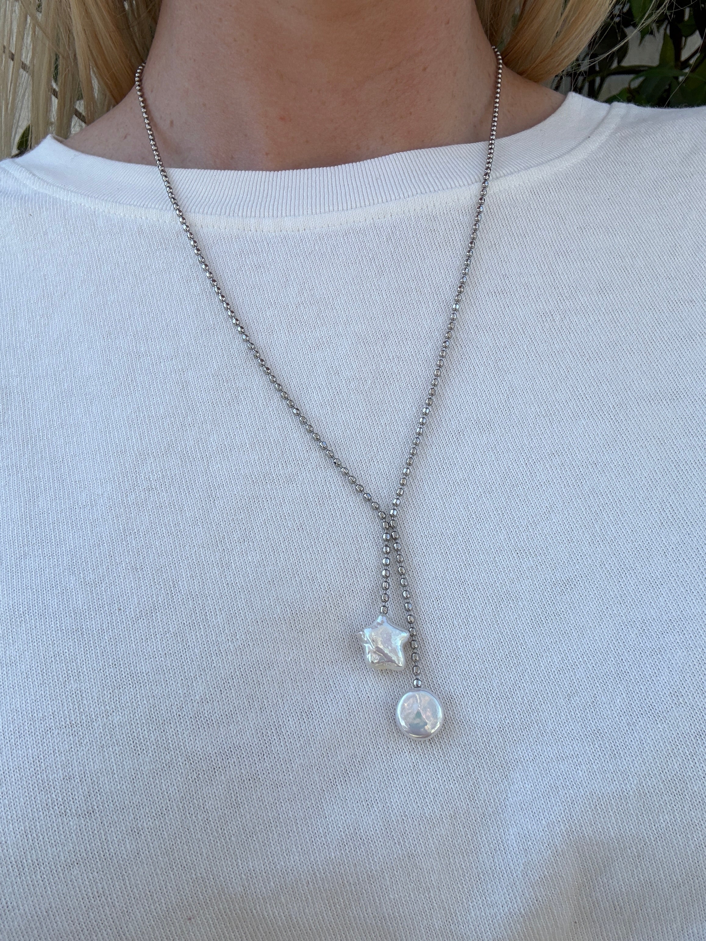 Silver Beaded Chain Star Pearl A13