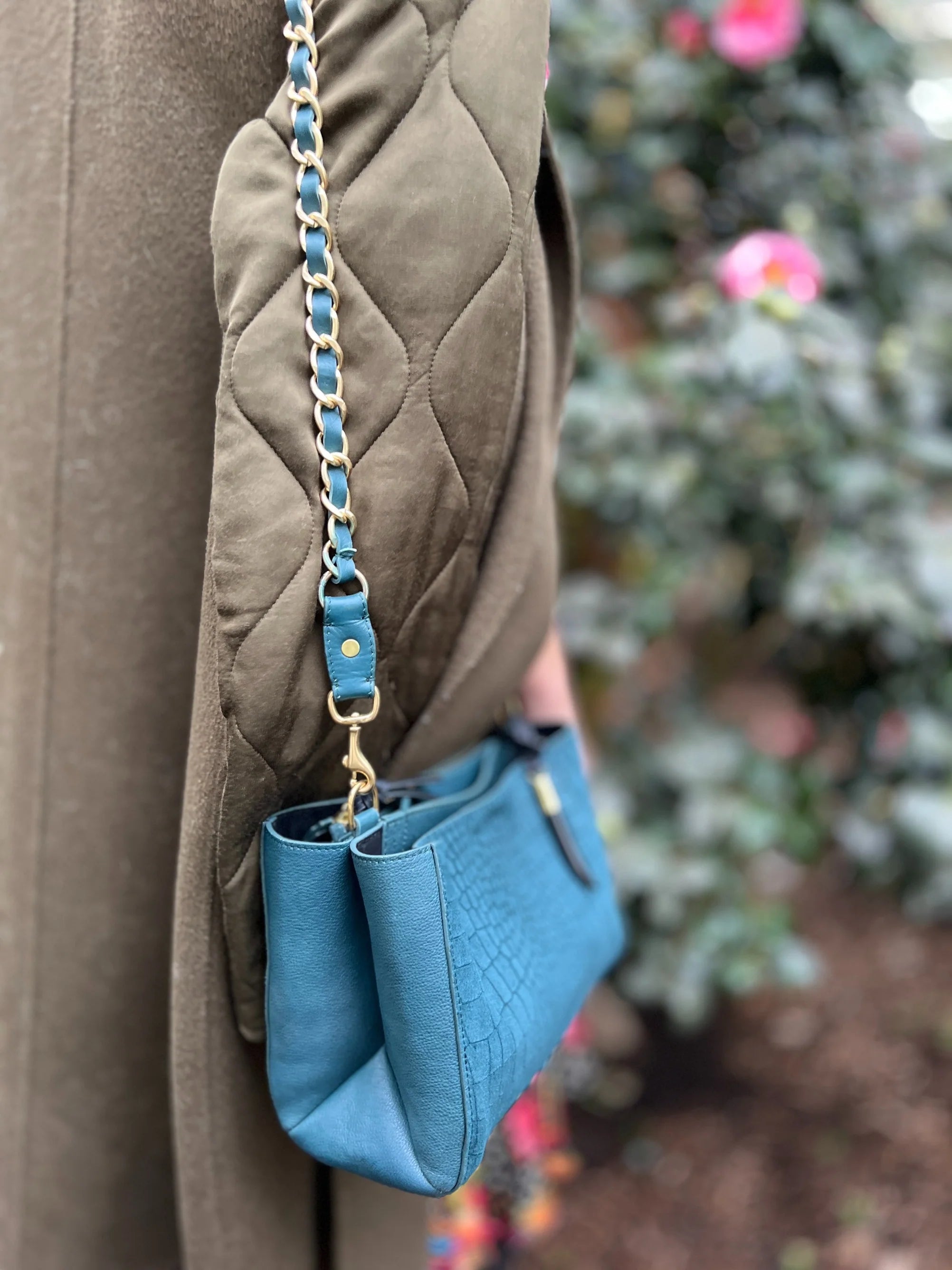 Halwell Crossbody Balsam