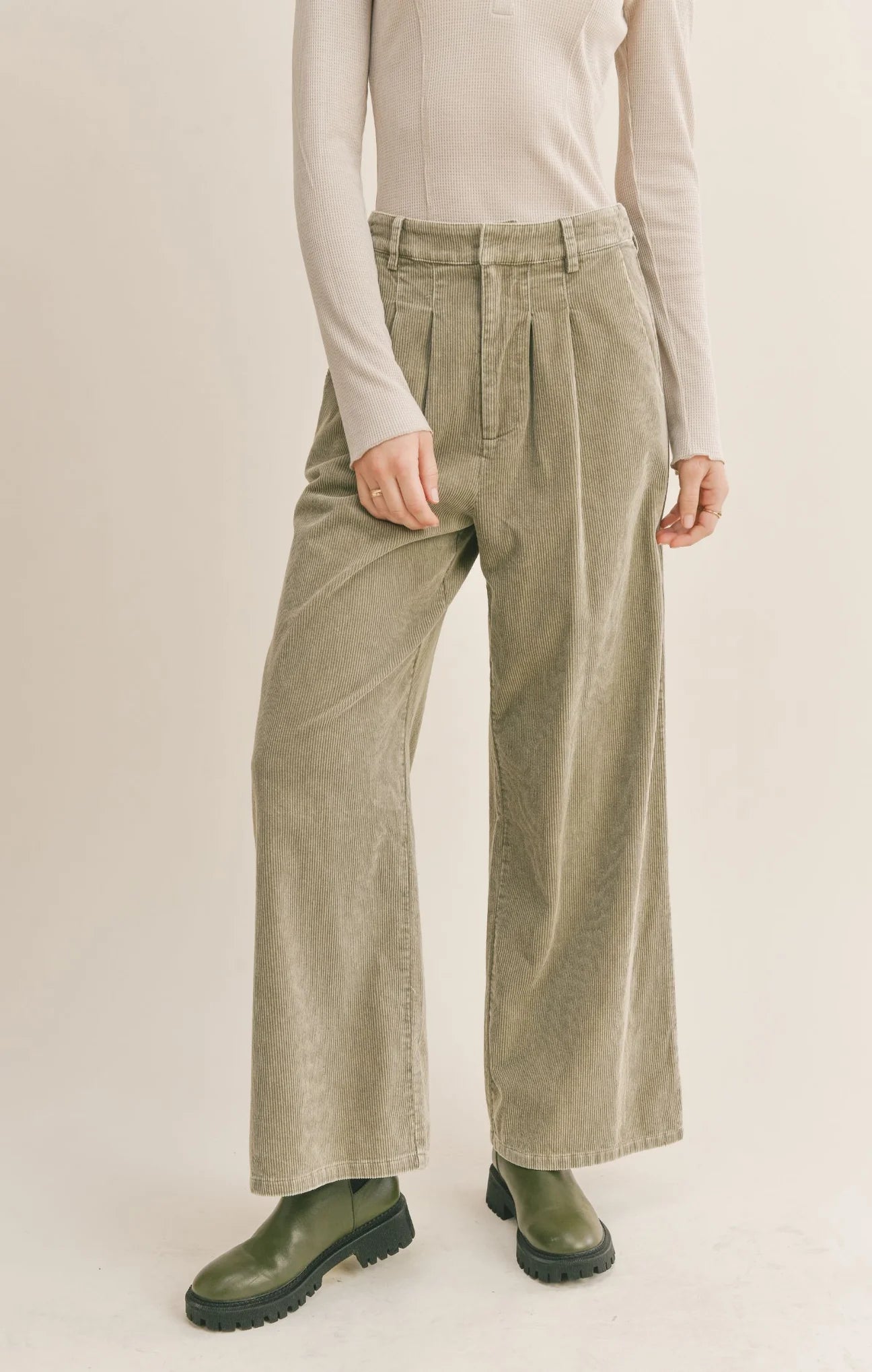 Sage Kahlo Cord Pants