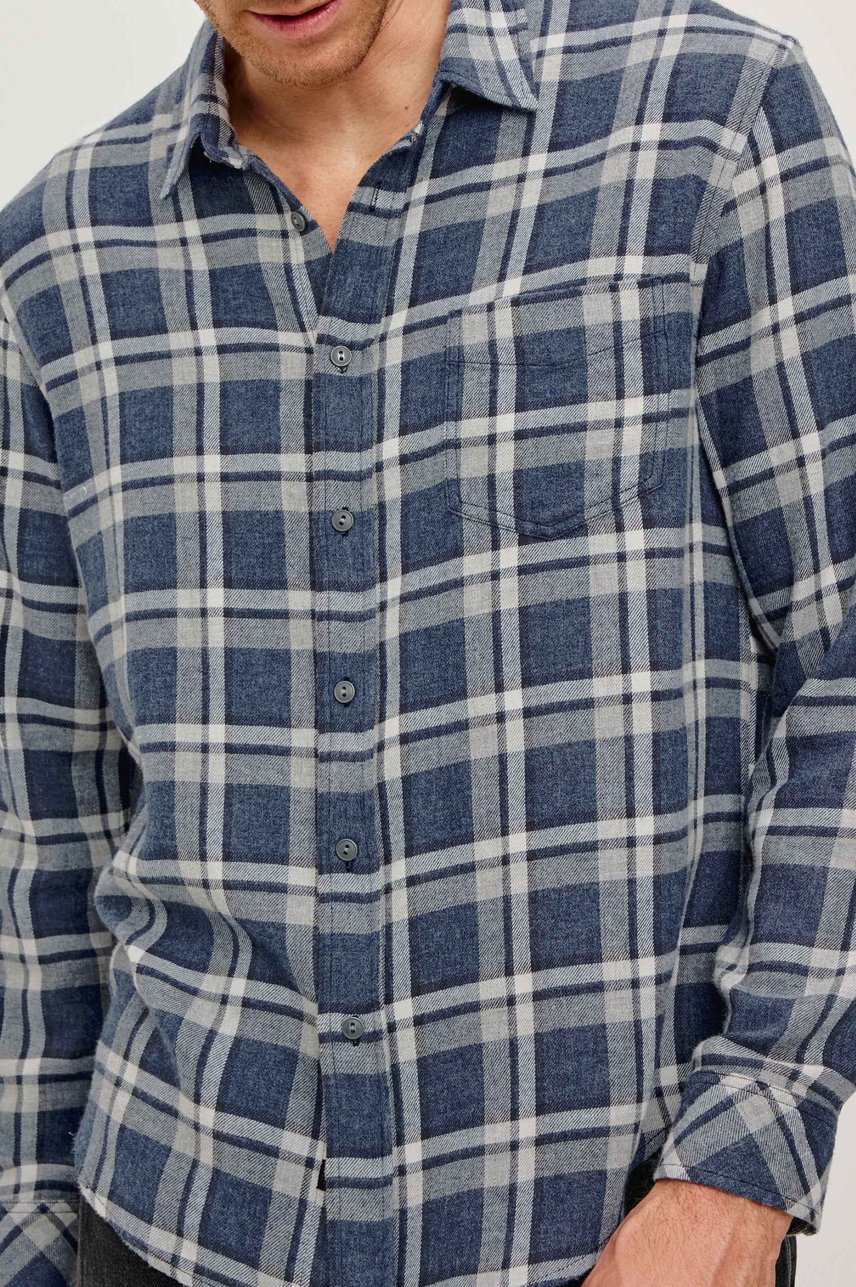 Nocturne Shimmer Lennox