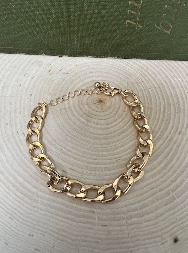 Gold Figaro Bracelet