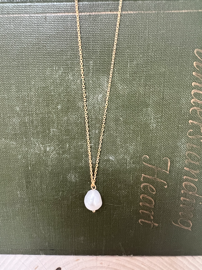 Pearl Nui Necklace