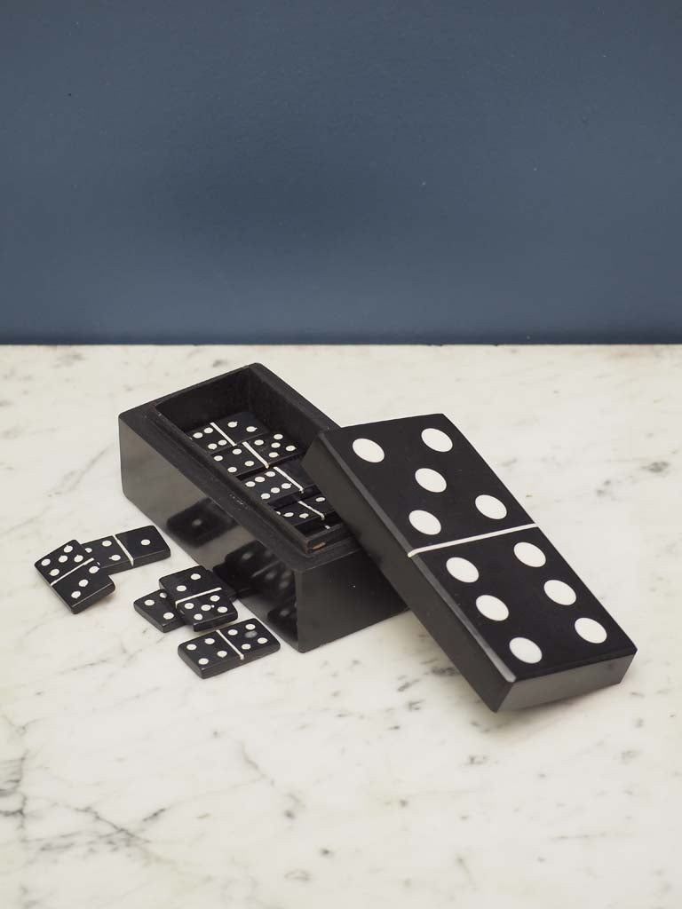 Black Domino Box