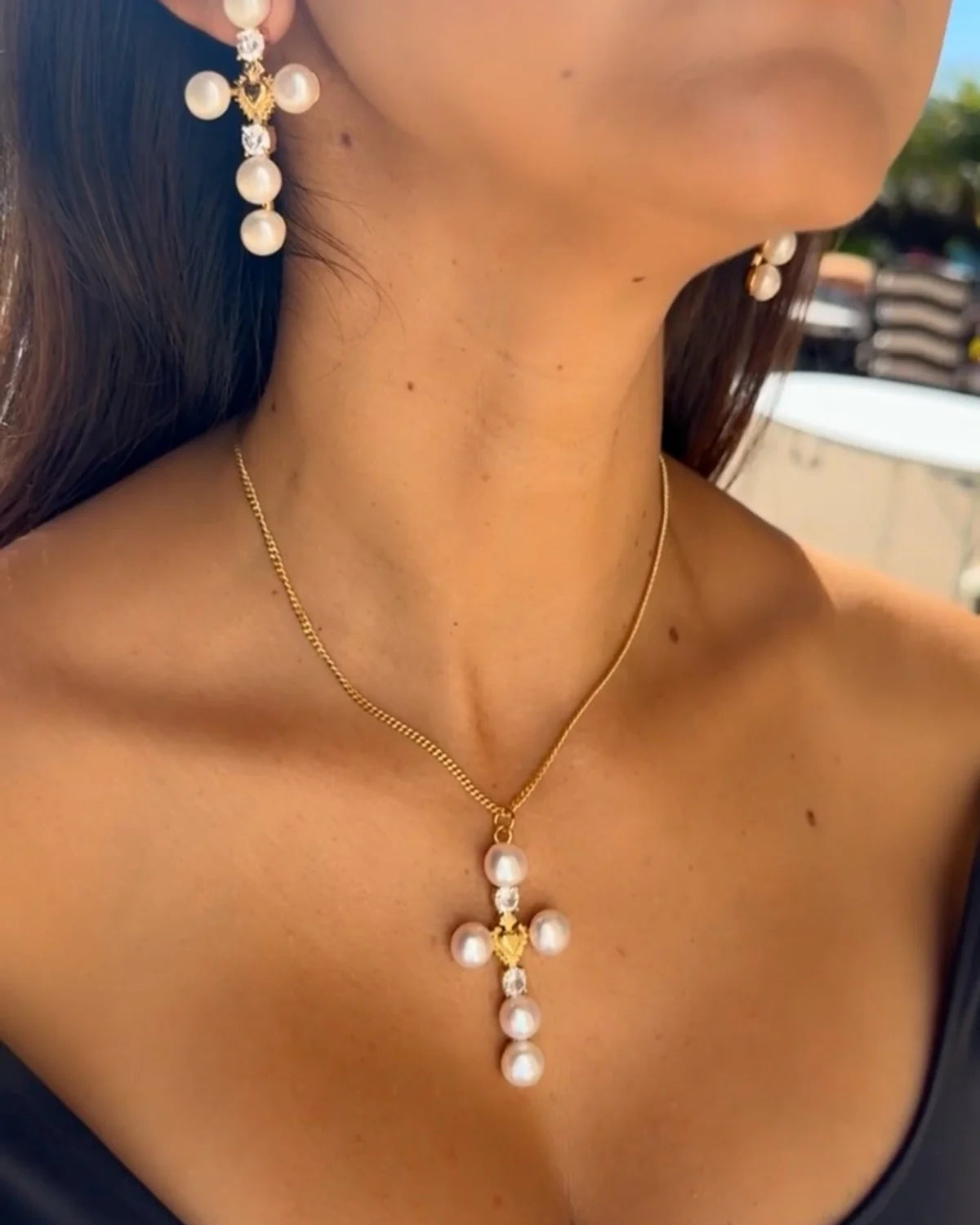 Santa Perla Necklace