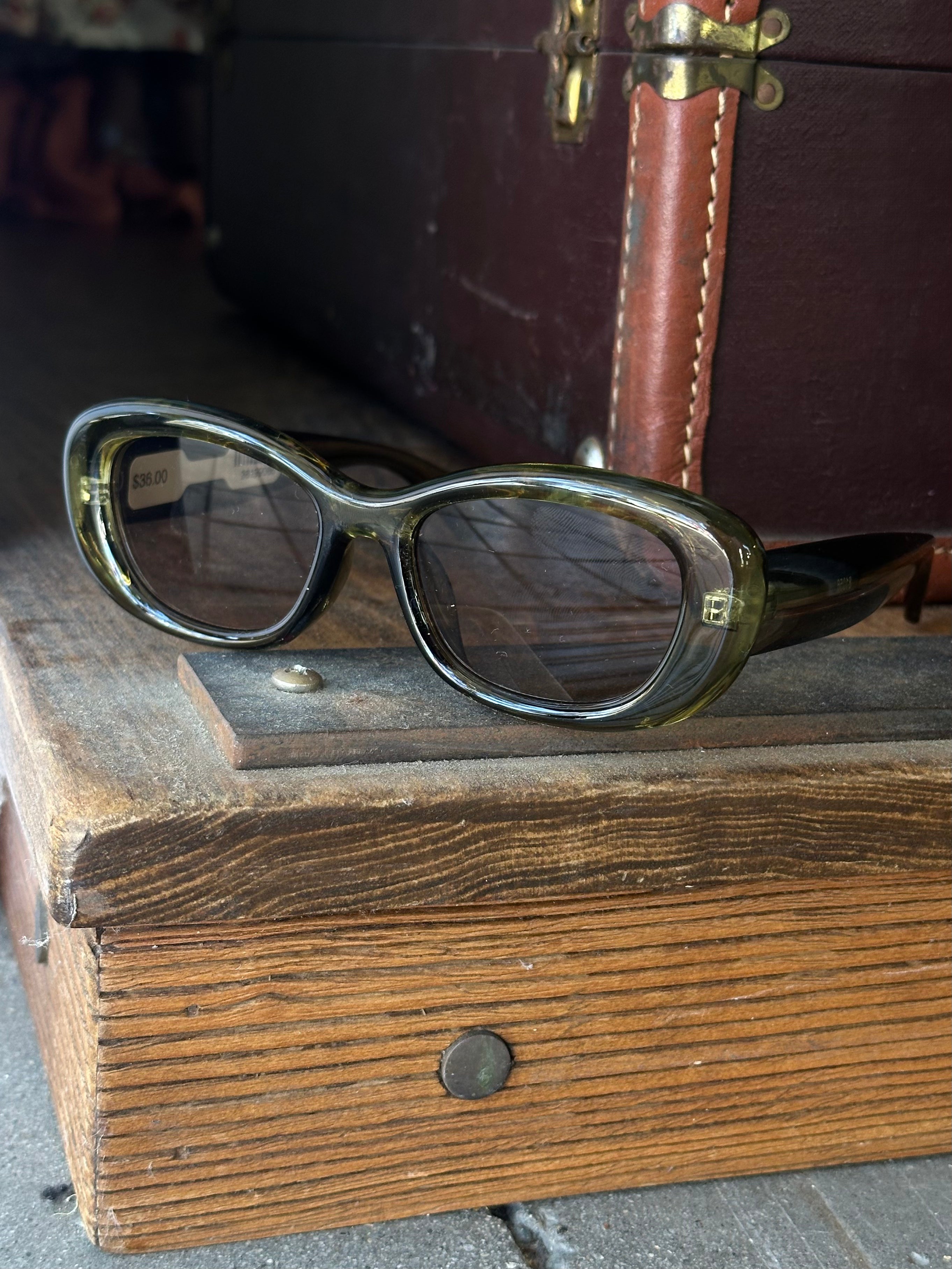 Olive Flora Sunglasses