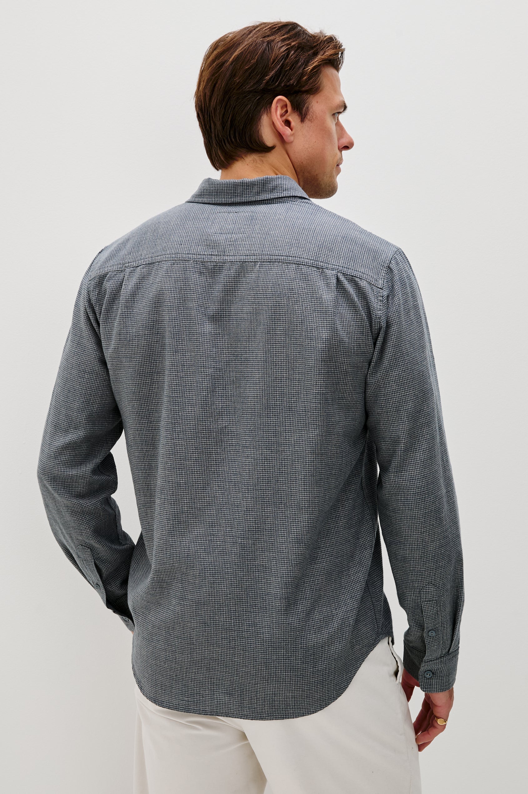 Charcoal Navy Houndstooth Wyatt