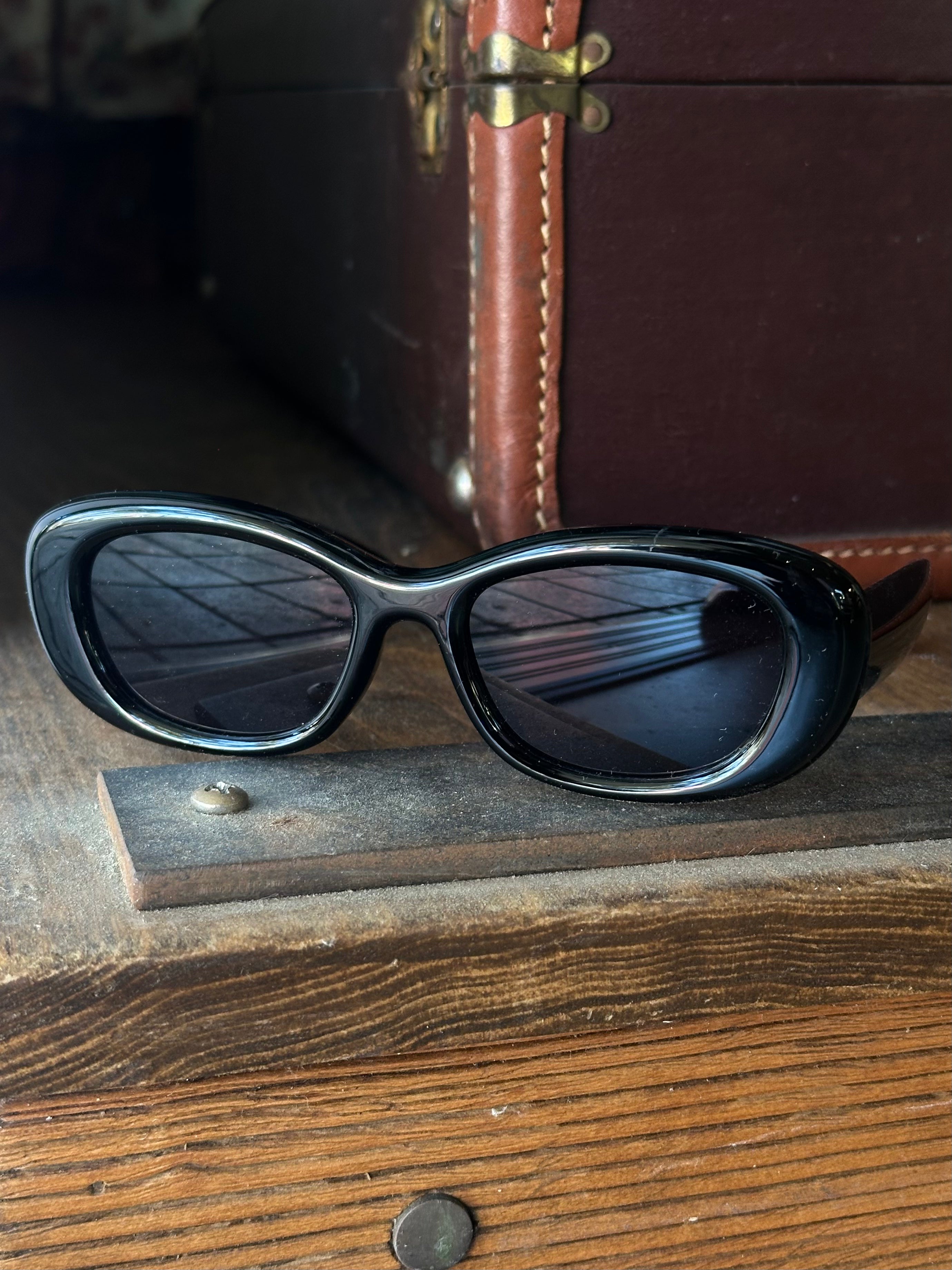 Black Flora Sunglasses