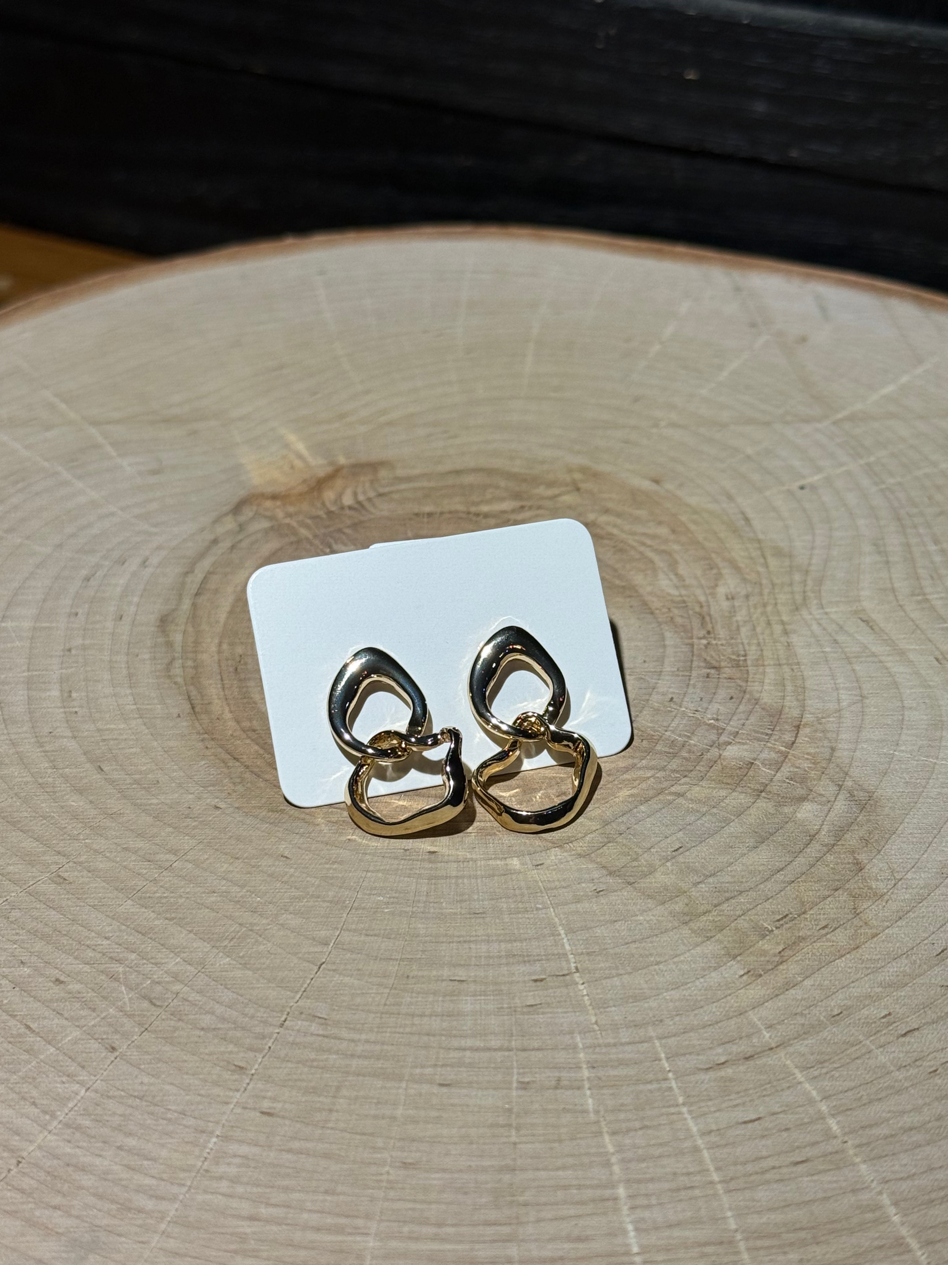 Linky Earrings