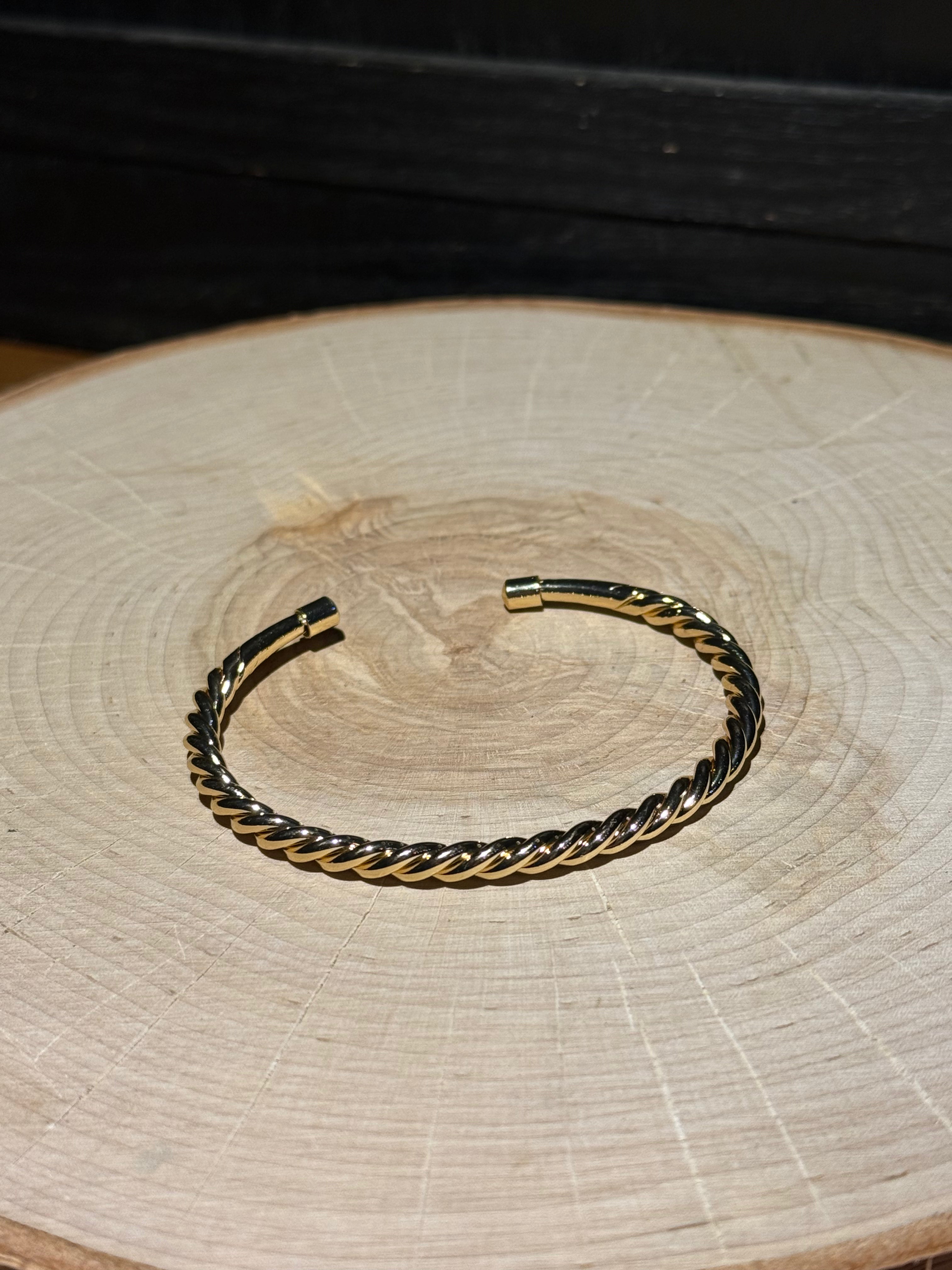 Gold Ropey Cuff