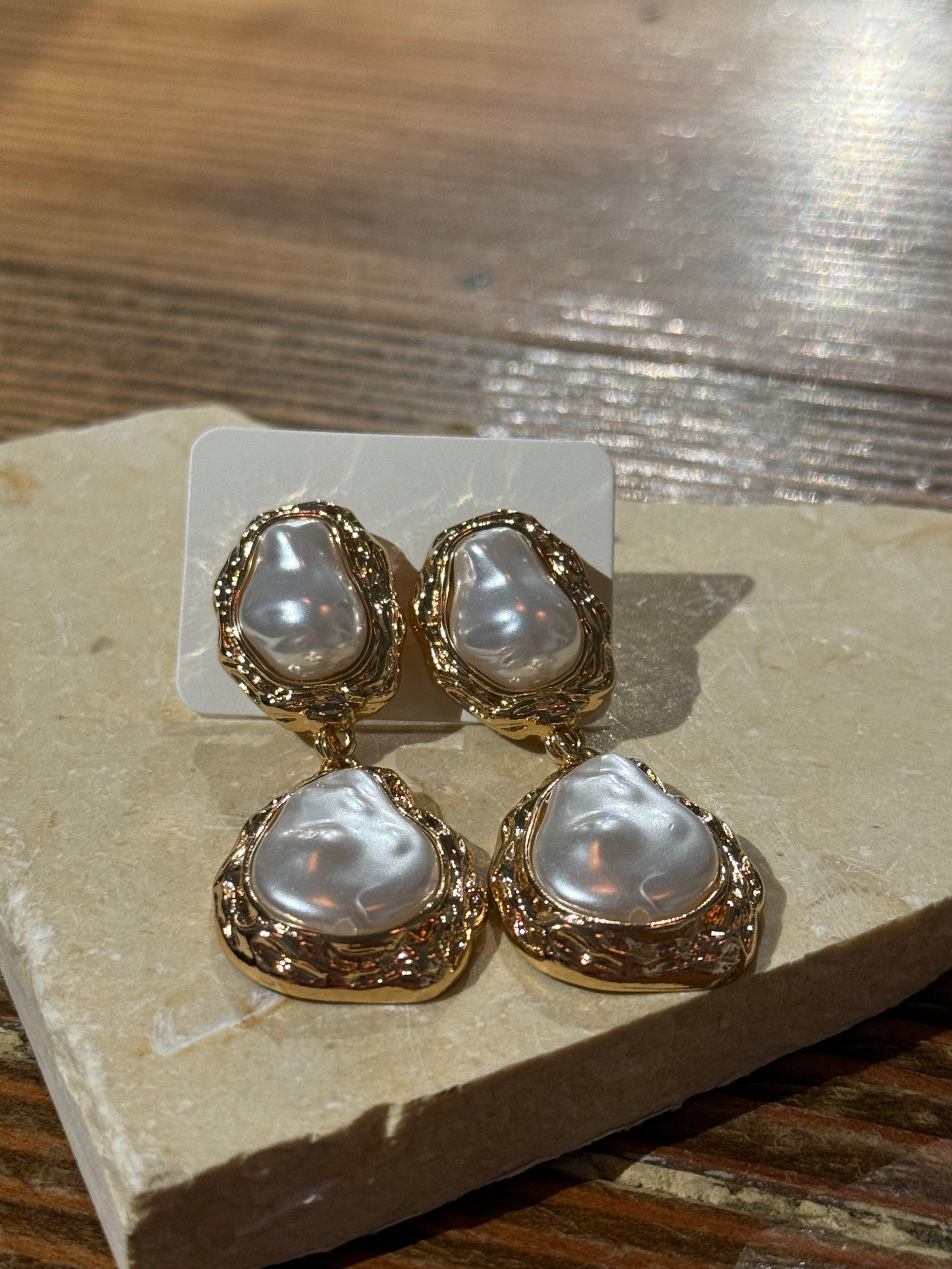 Oyster Earrings