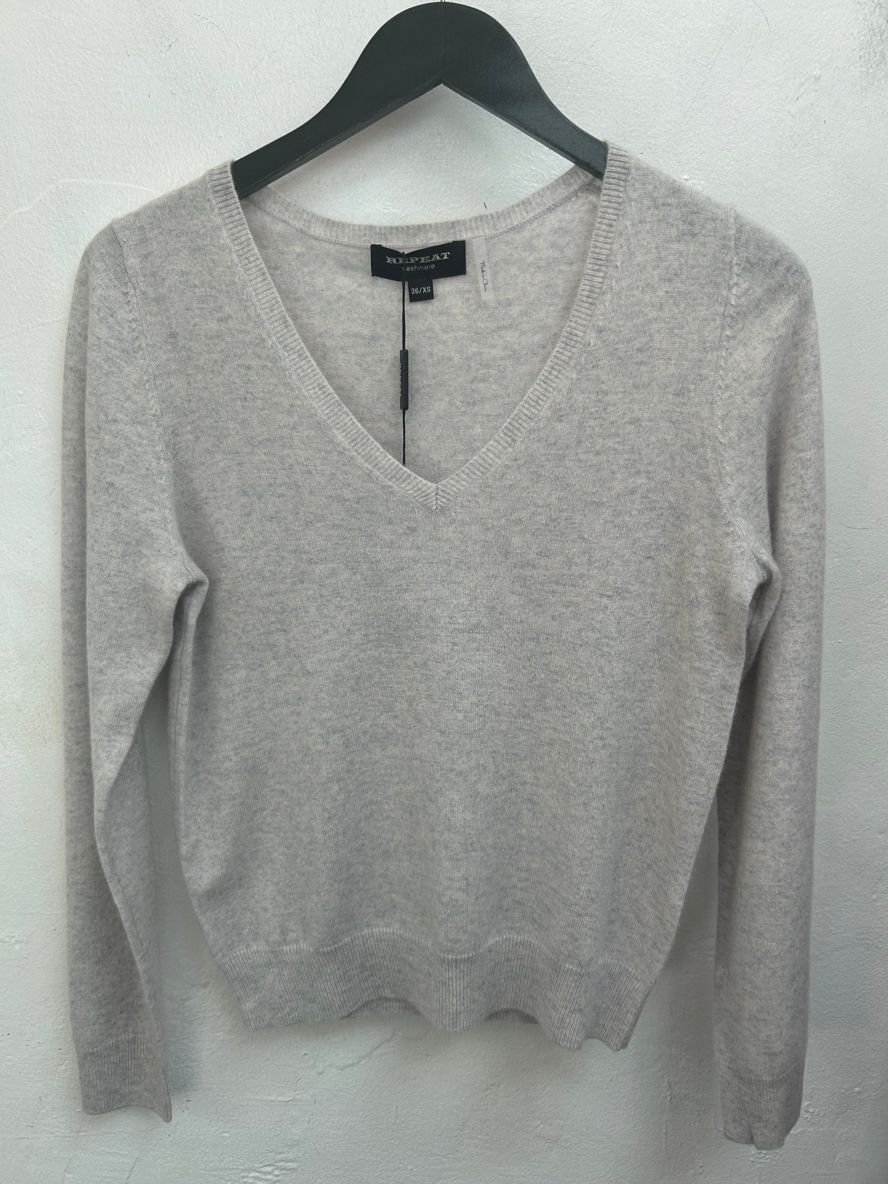 Snow Organic Cashmere Jumper