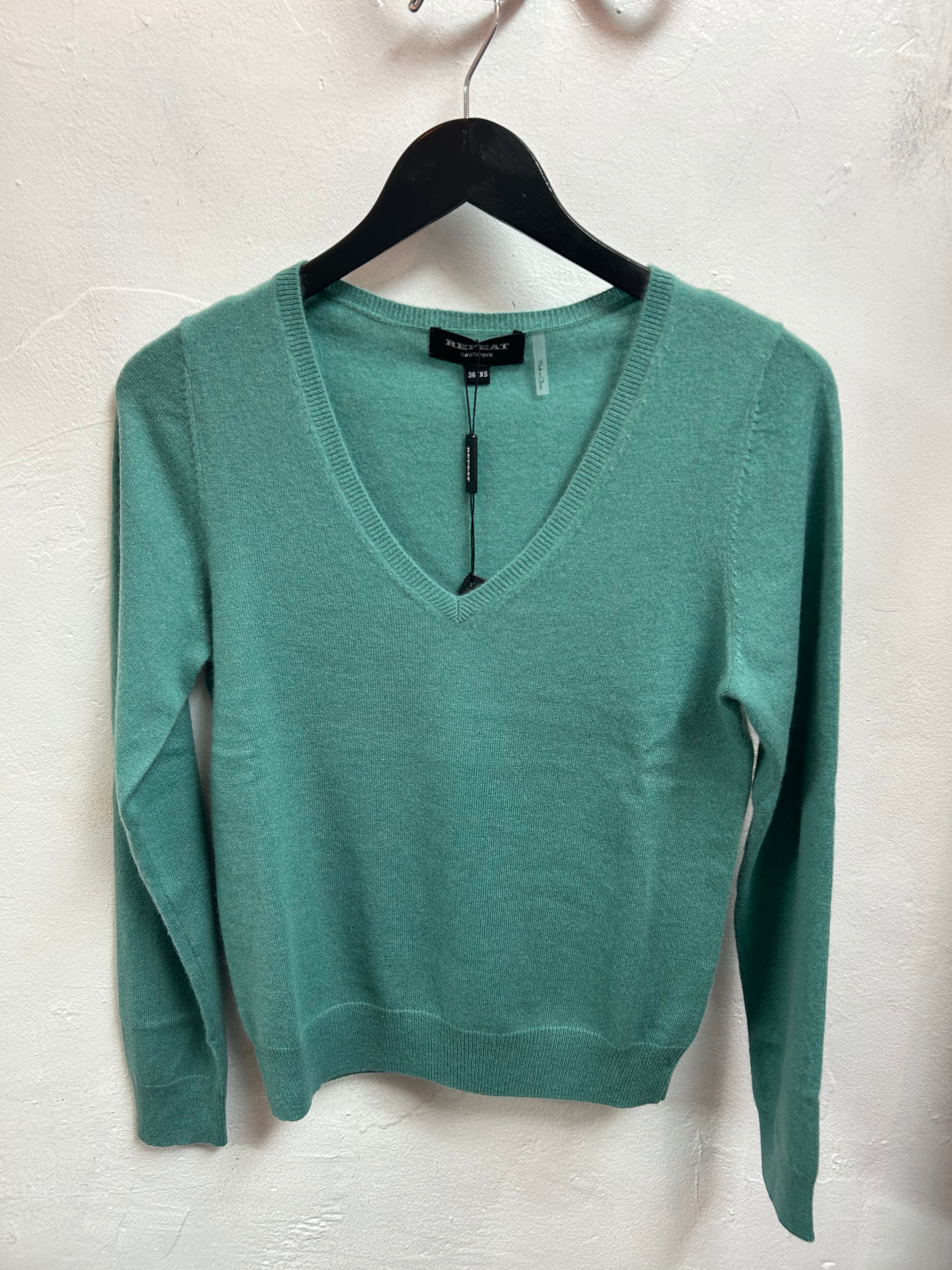 Jade Organic Cashmere Jumper