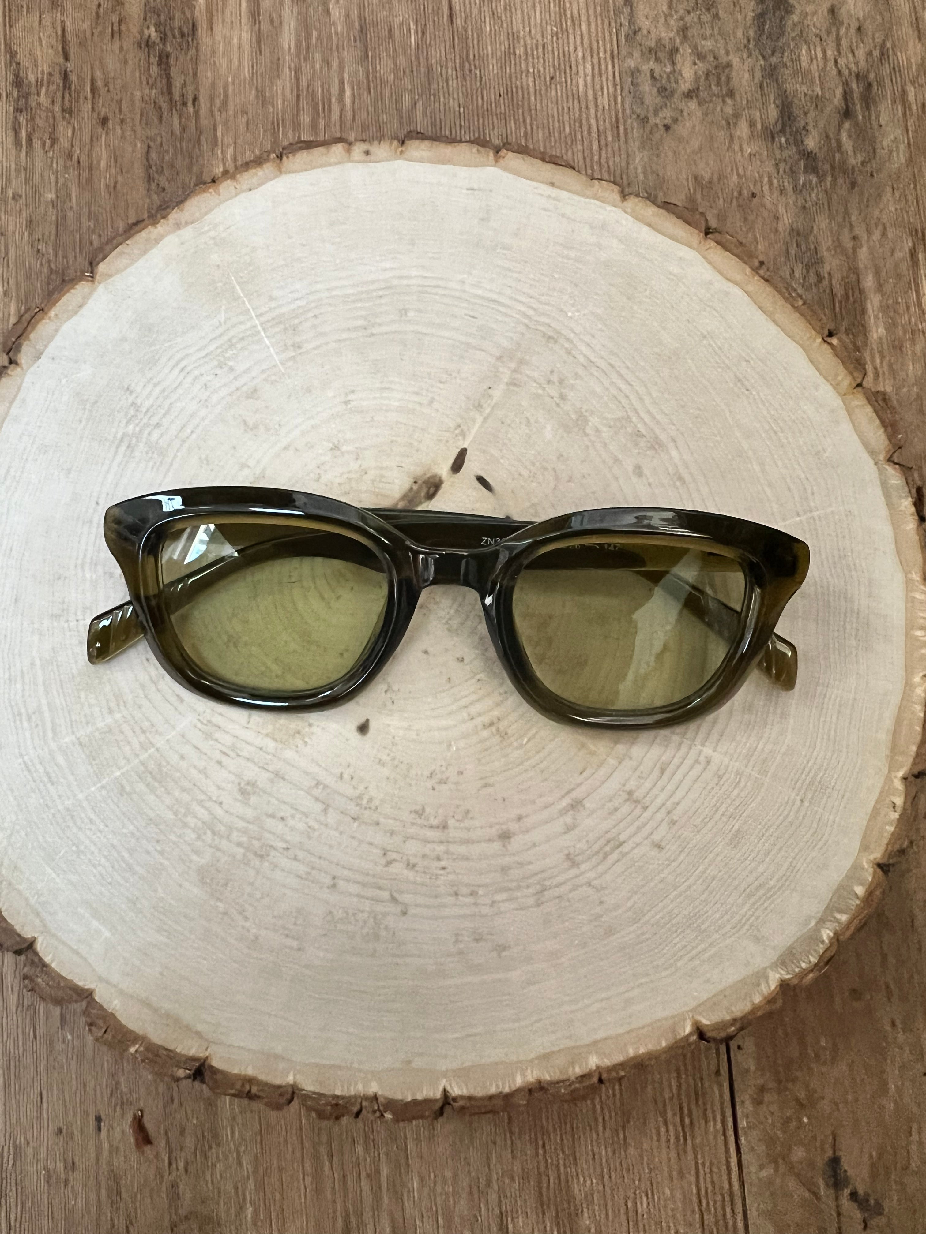 Green Trade Sunnies