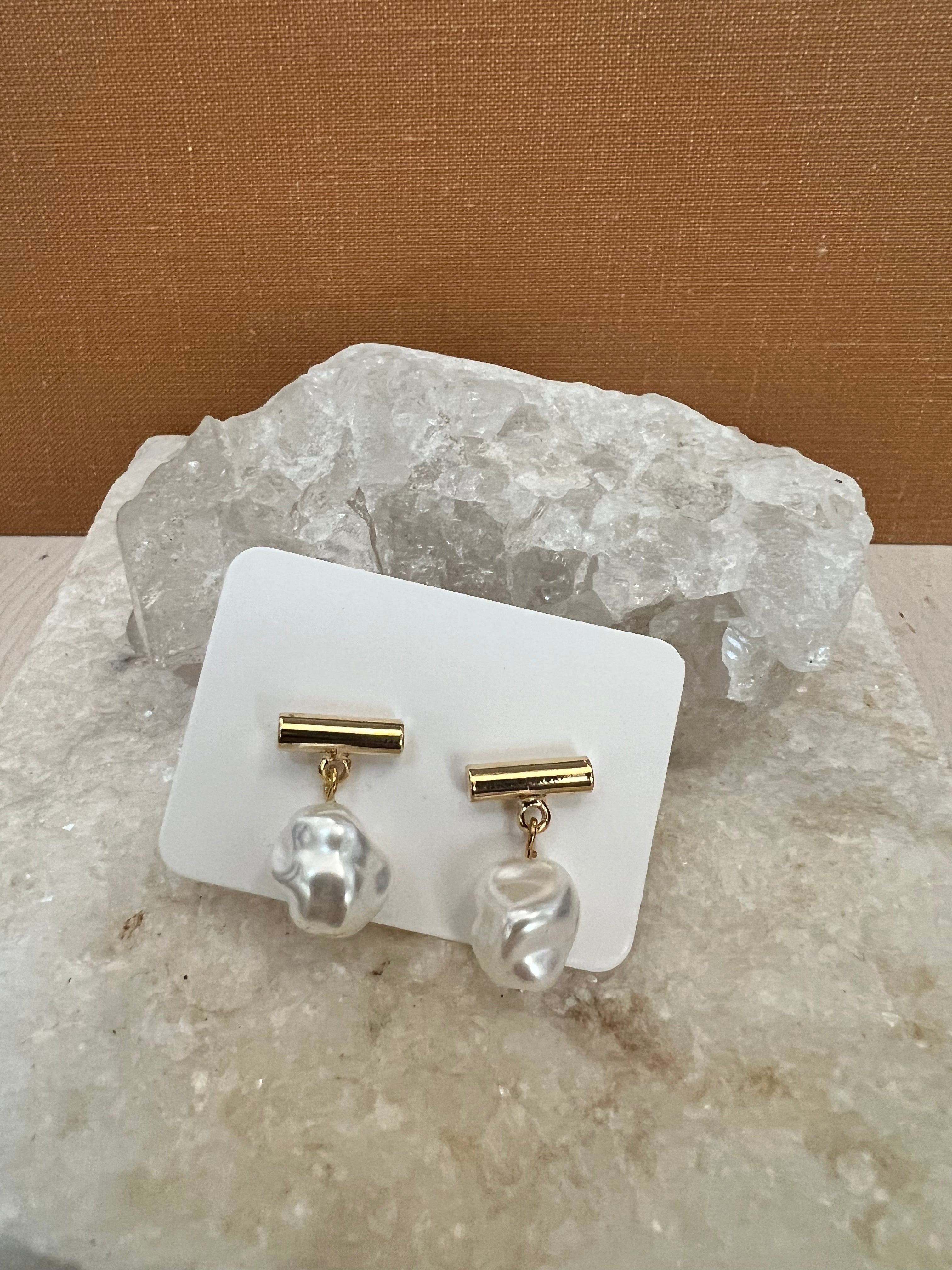 Bar Pearl Earrings