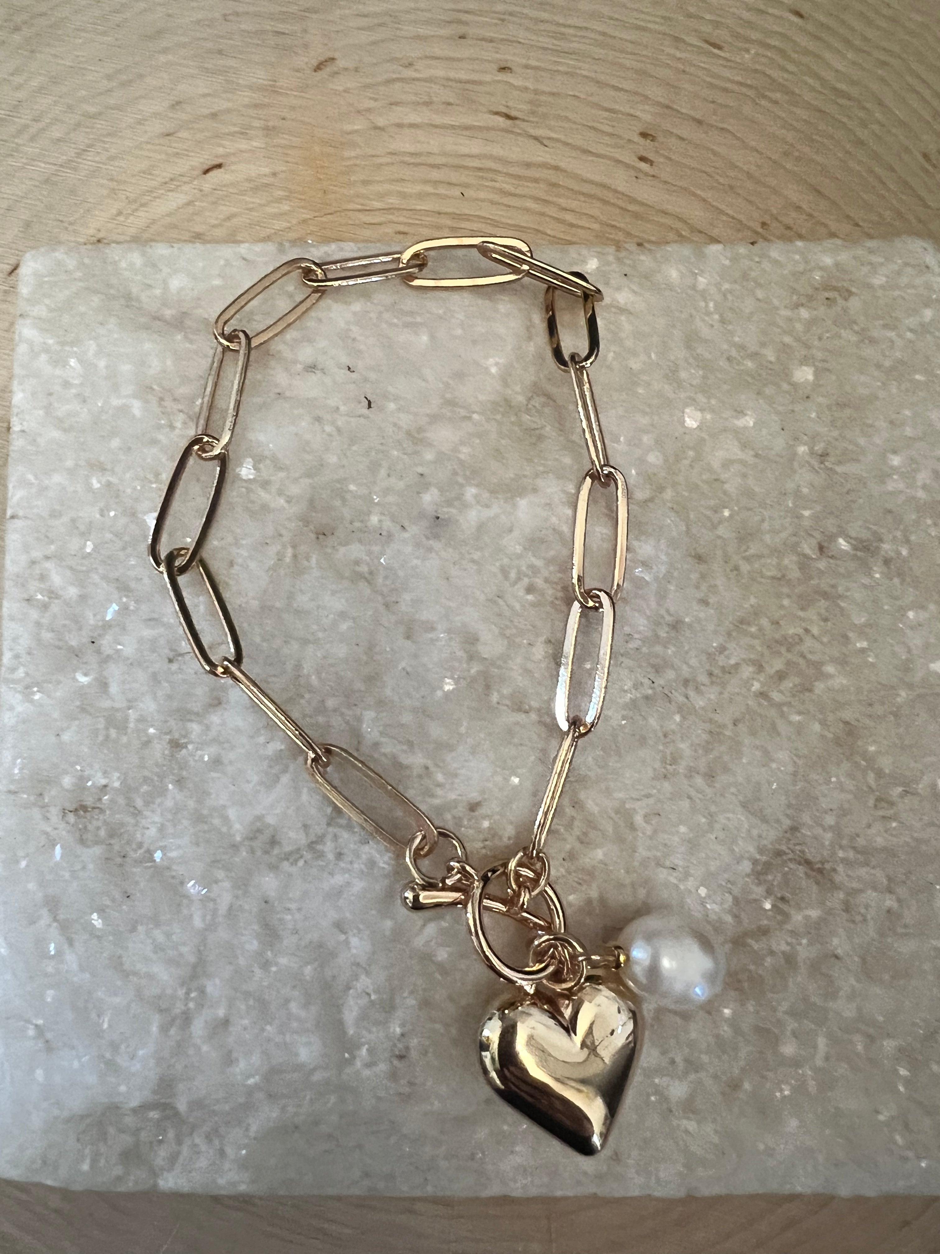 Pearl & Heart Bracelet