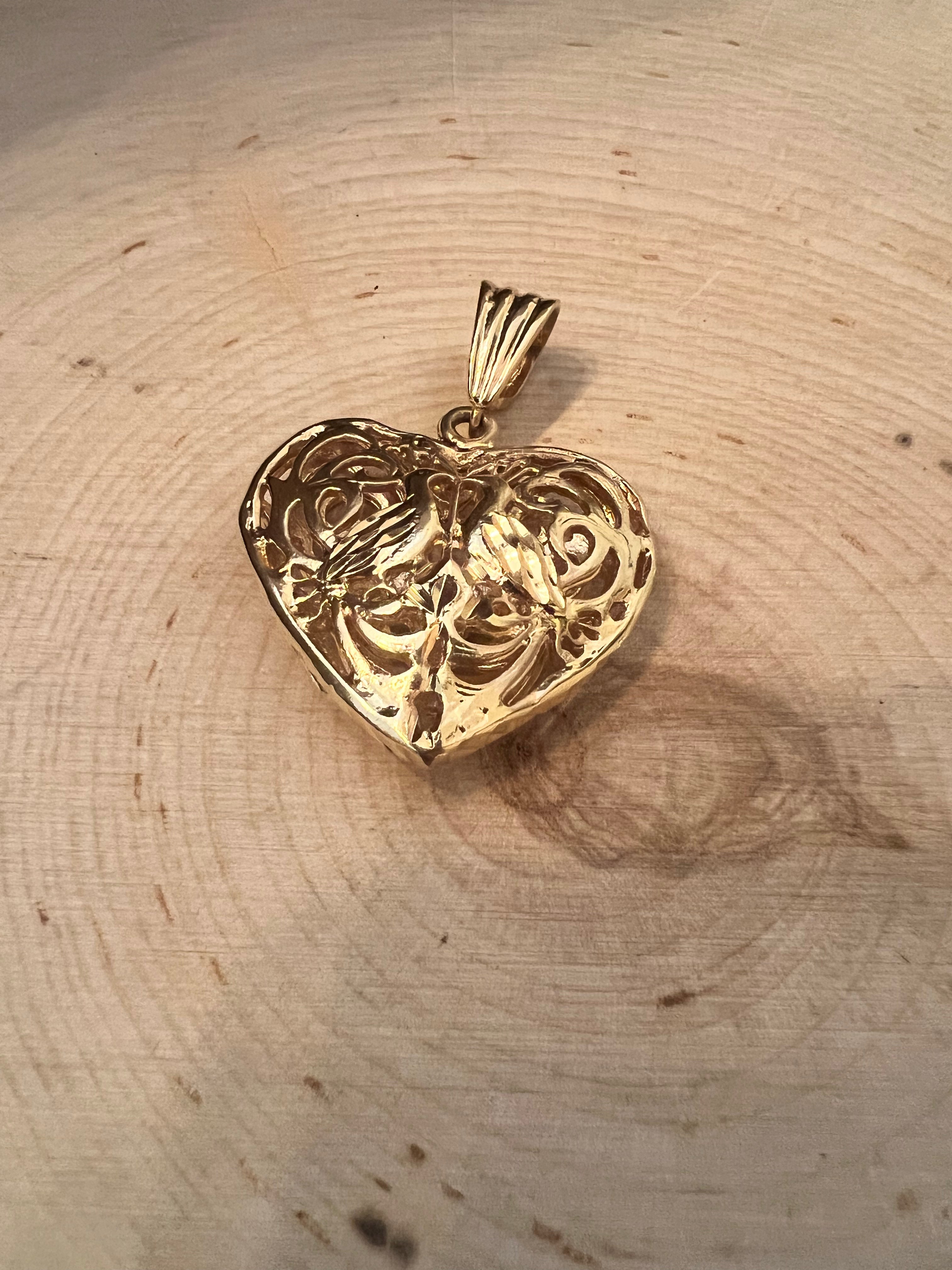 Birdy Heart Pendant