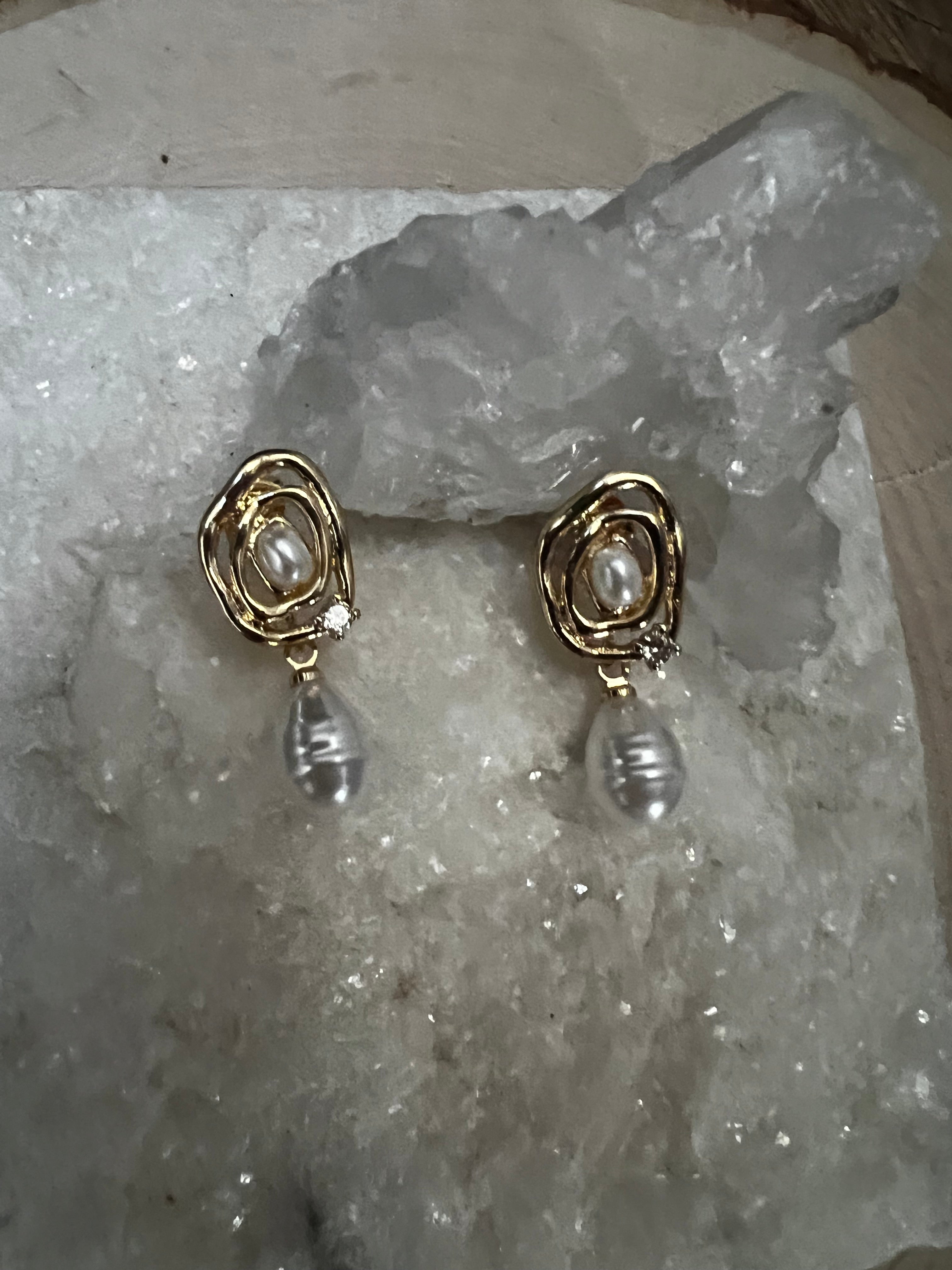 Oyster Pearl Studs