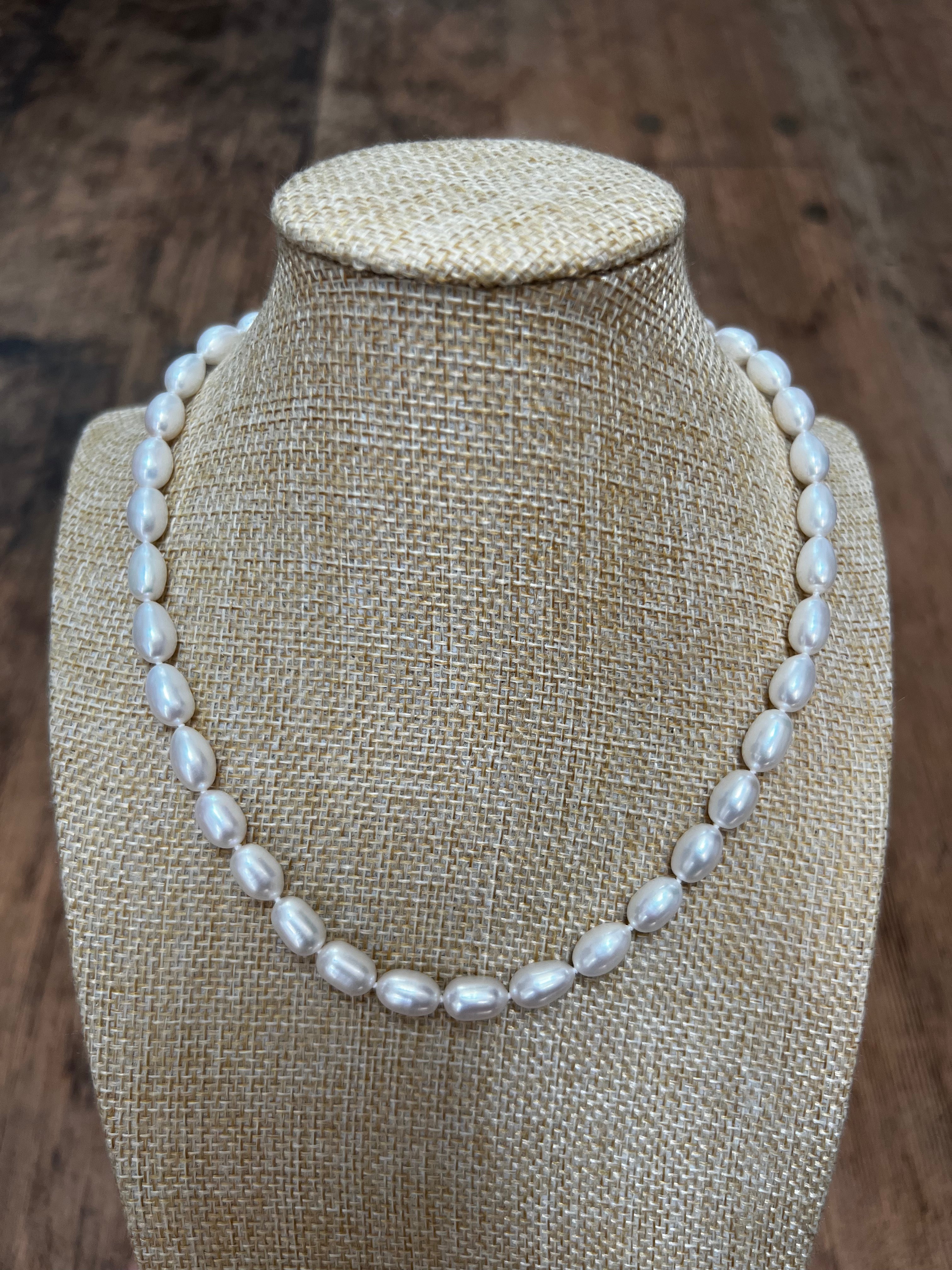 White Oval Pearl Strand A5