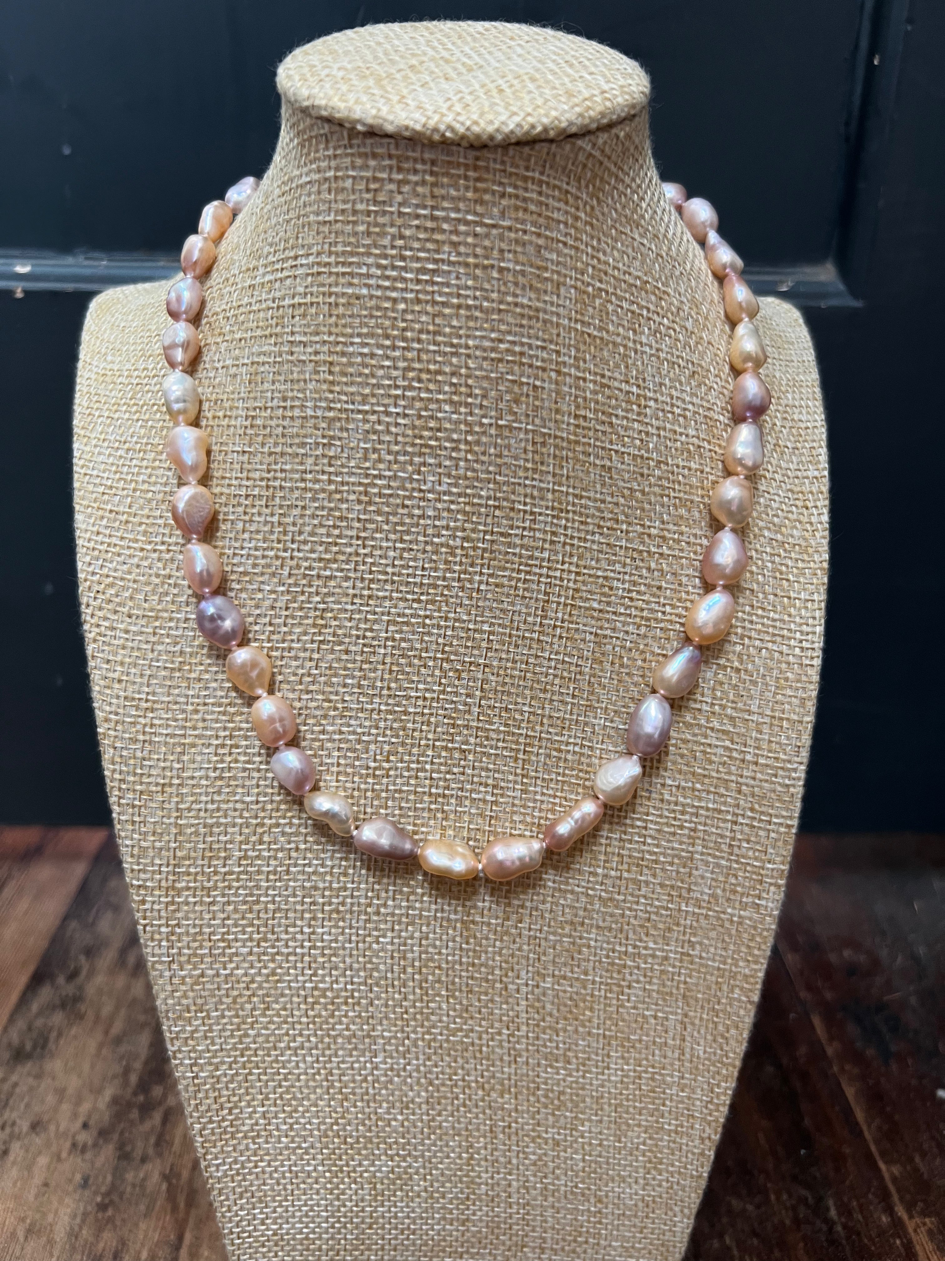 Pink/Mixed Baroque Pearl Strand A6