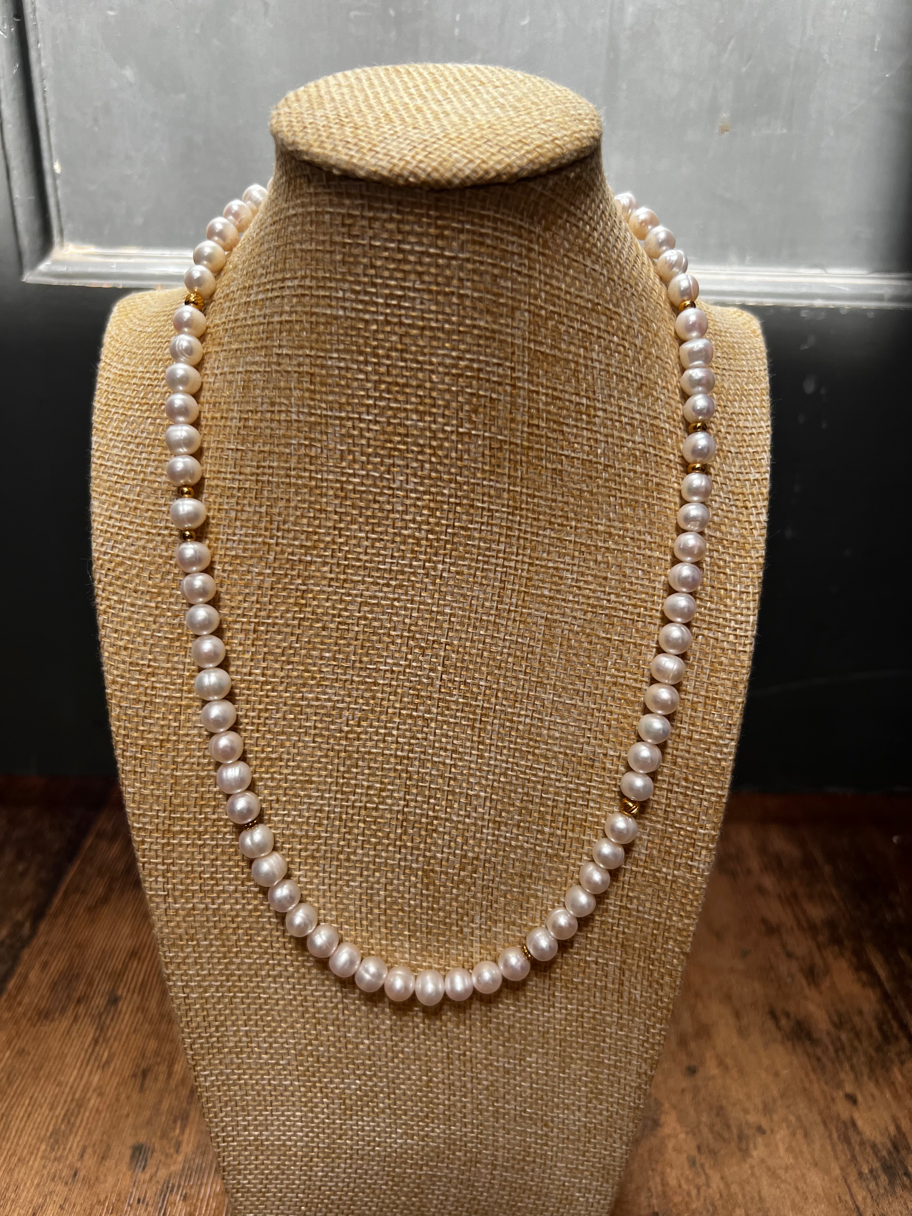Gold Accent White Pearl Strand A7