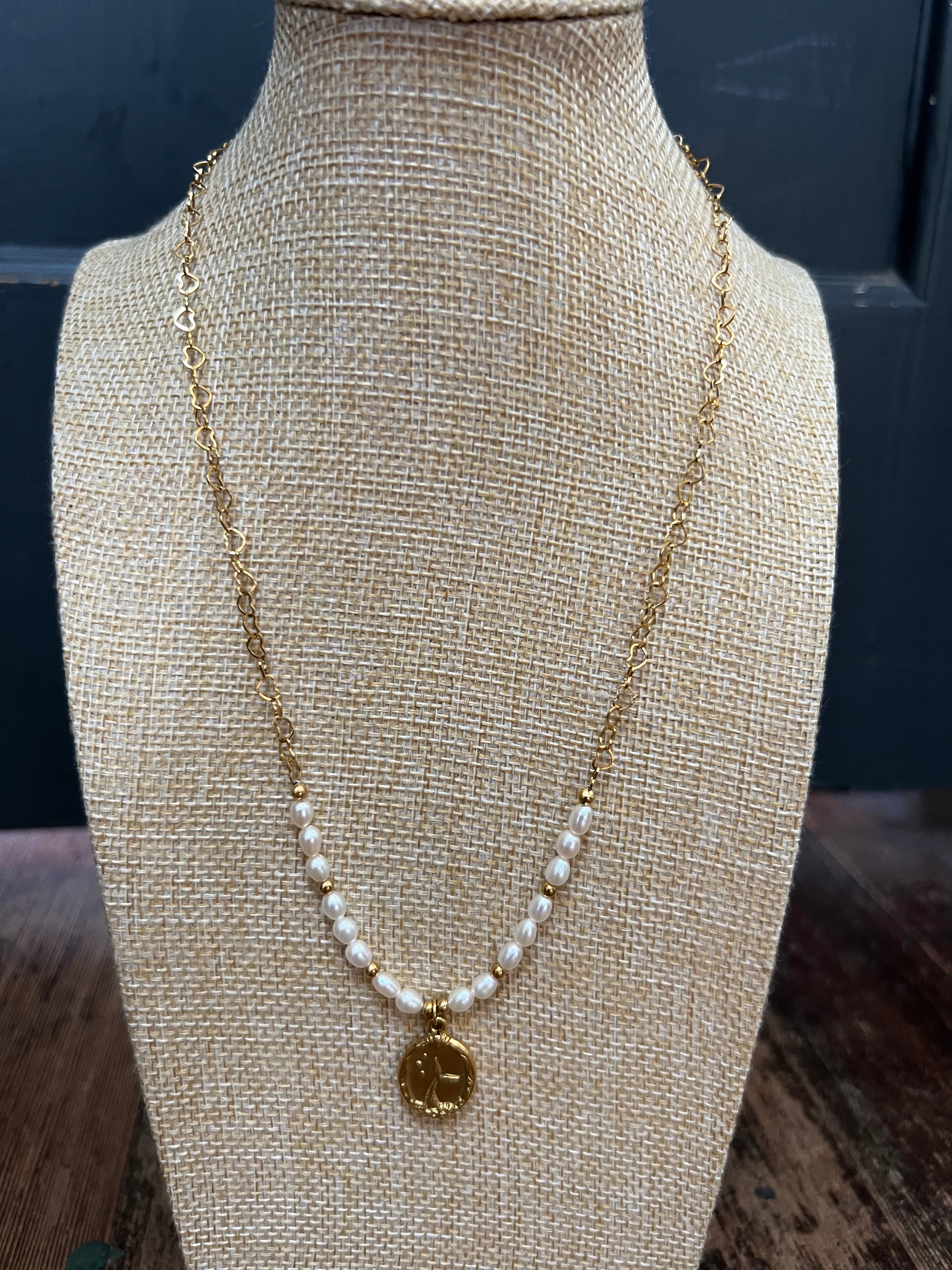 Gold Mermaid Pendant Pearl Strand A16
