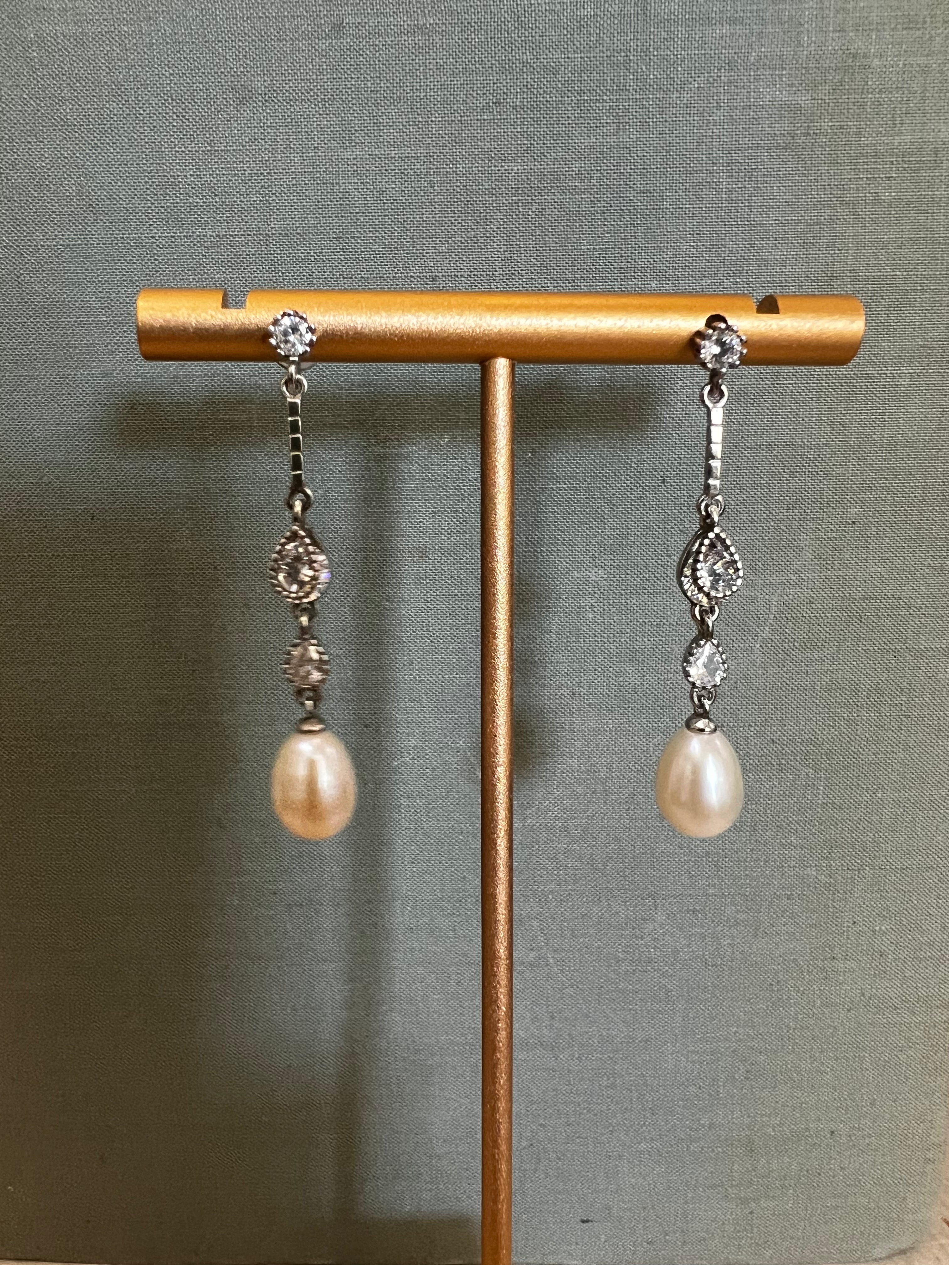 Silver Long Drop Pearl Studs A40