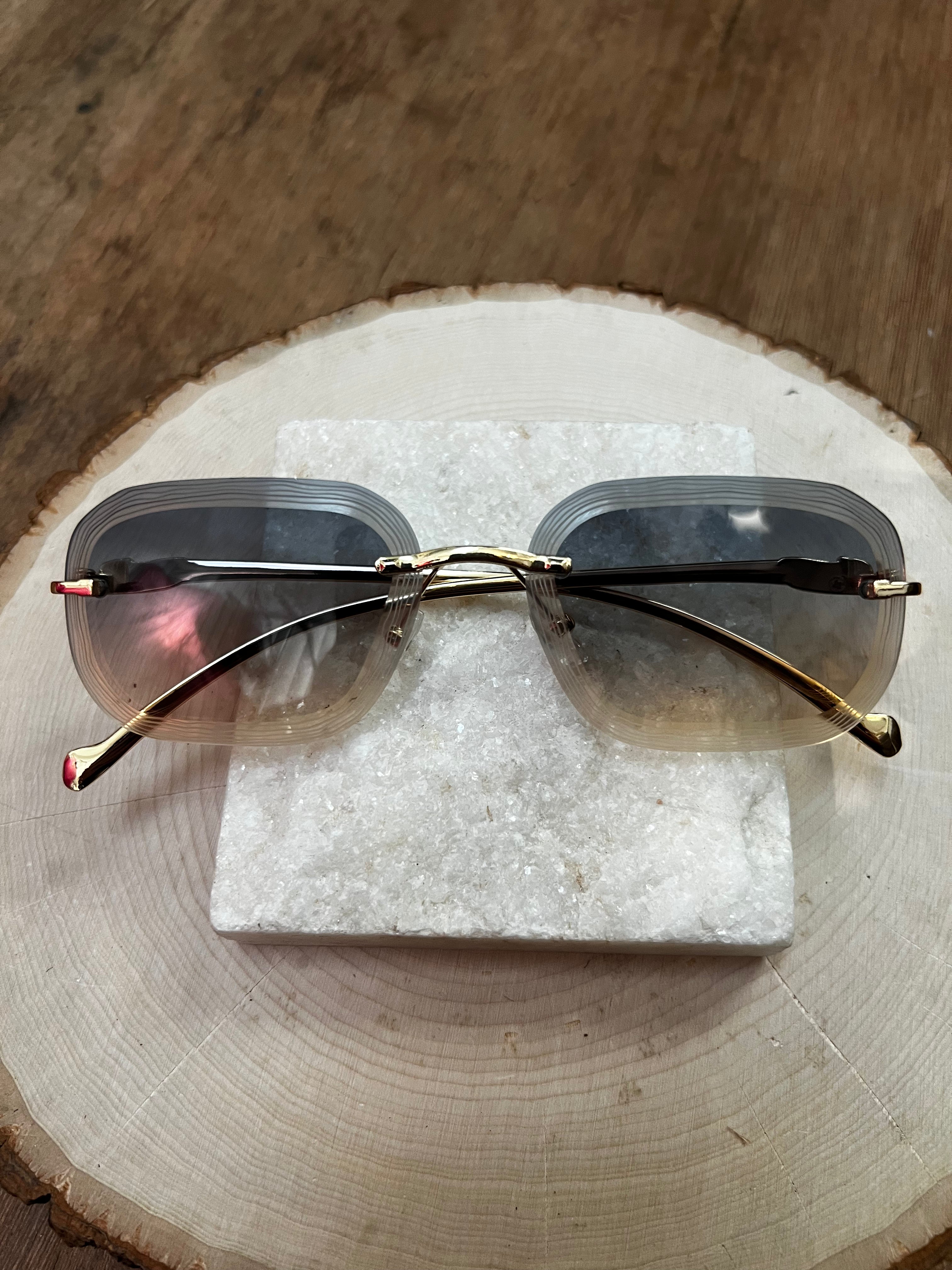 Faded Lens Retro Sunnies