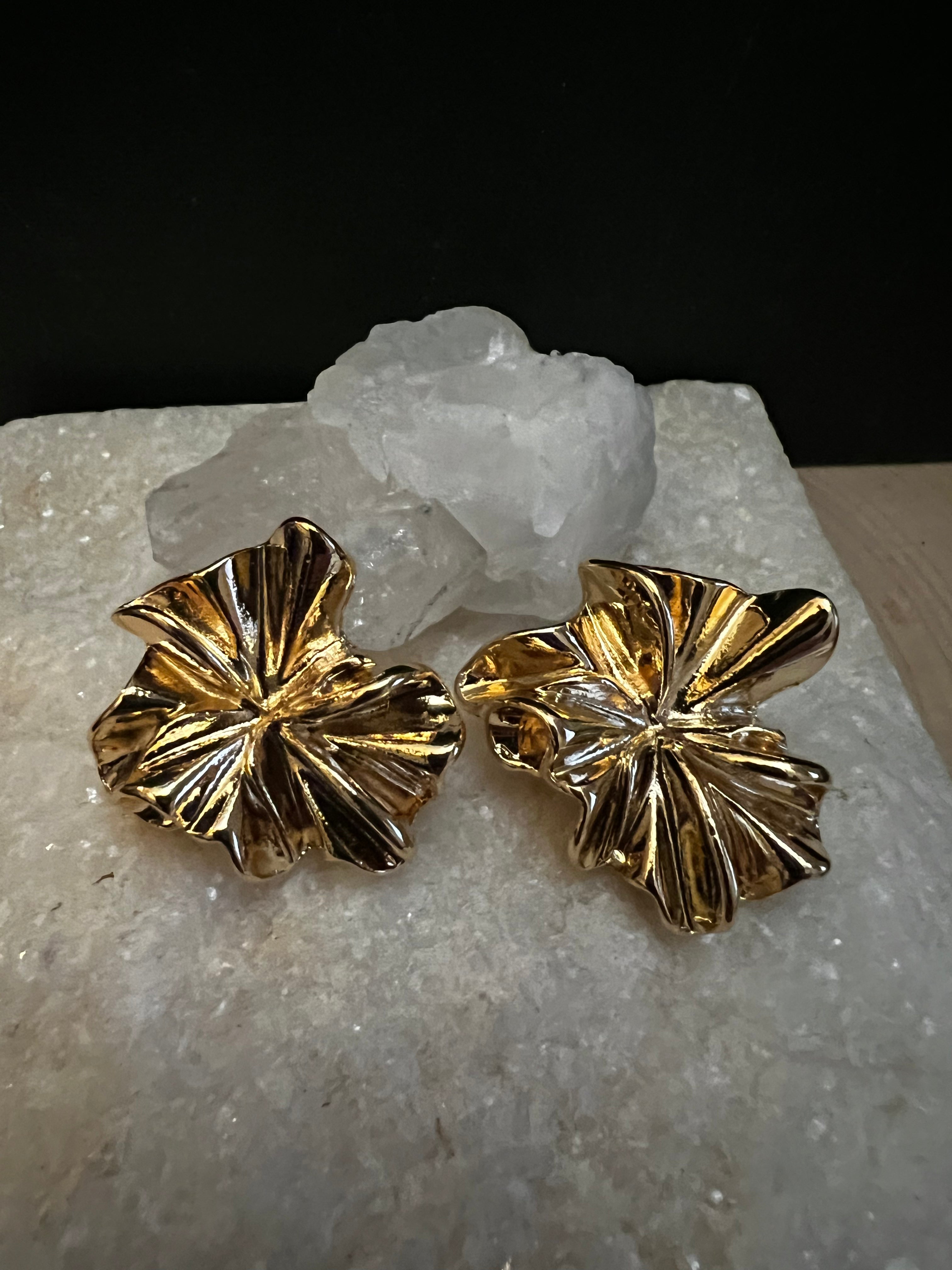 Caline Studs