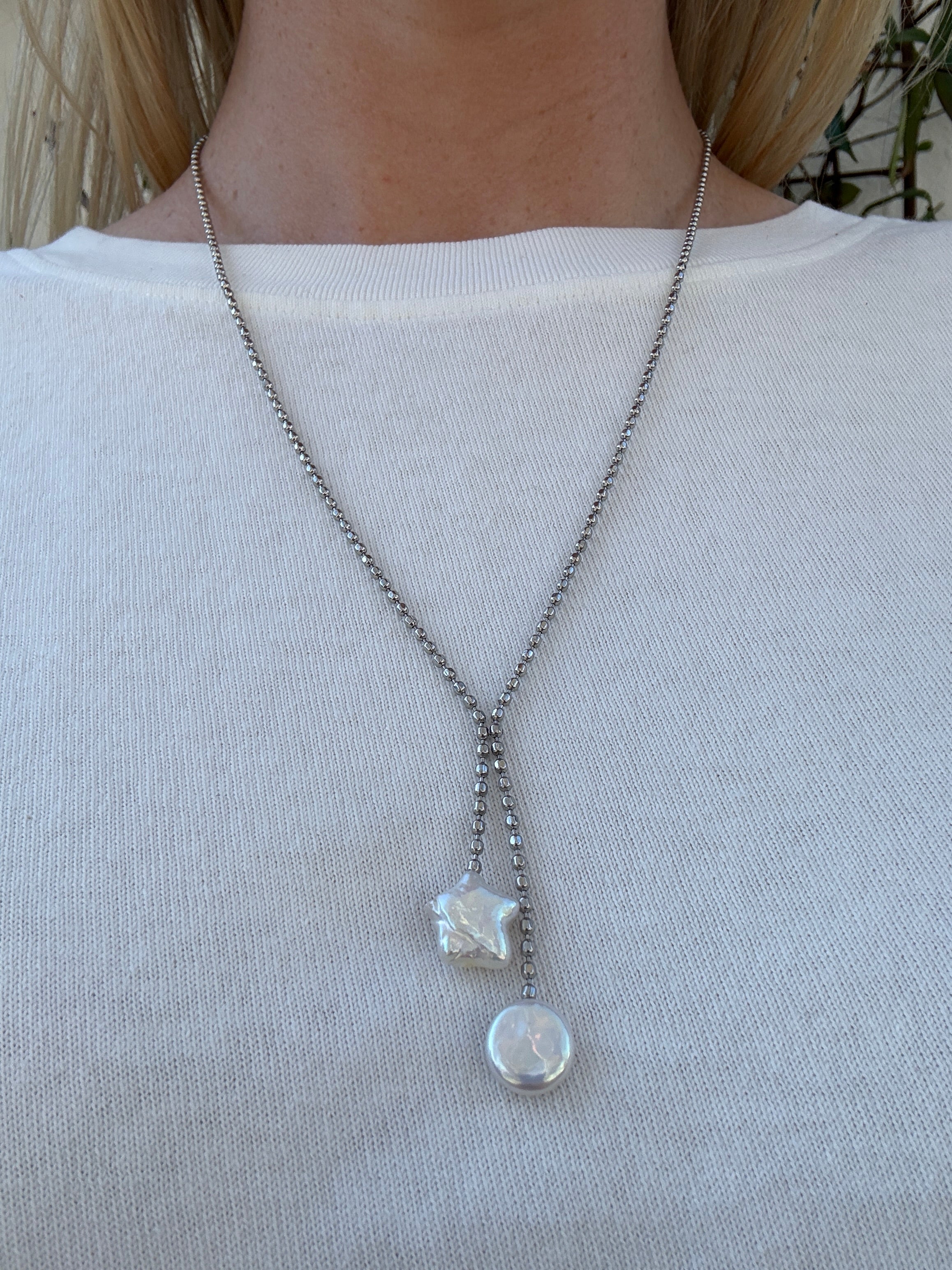 Silver Beaded Chain Star Pearl A13