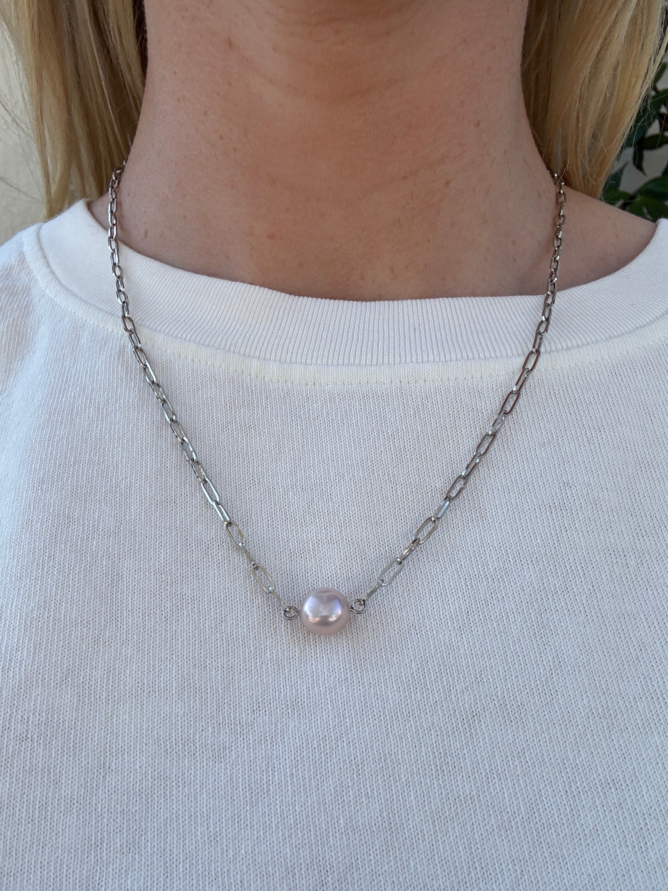 Silver Paper Clip Chain And Pearl A24