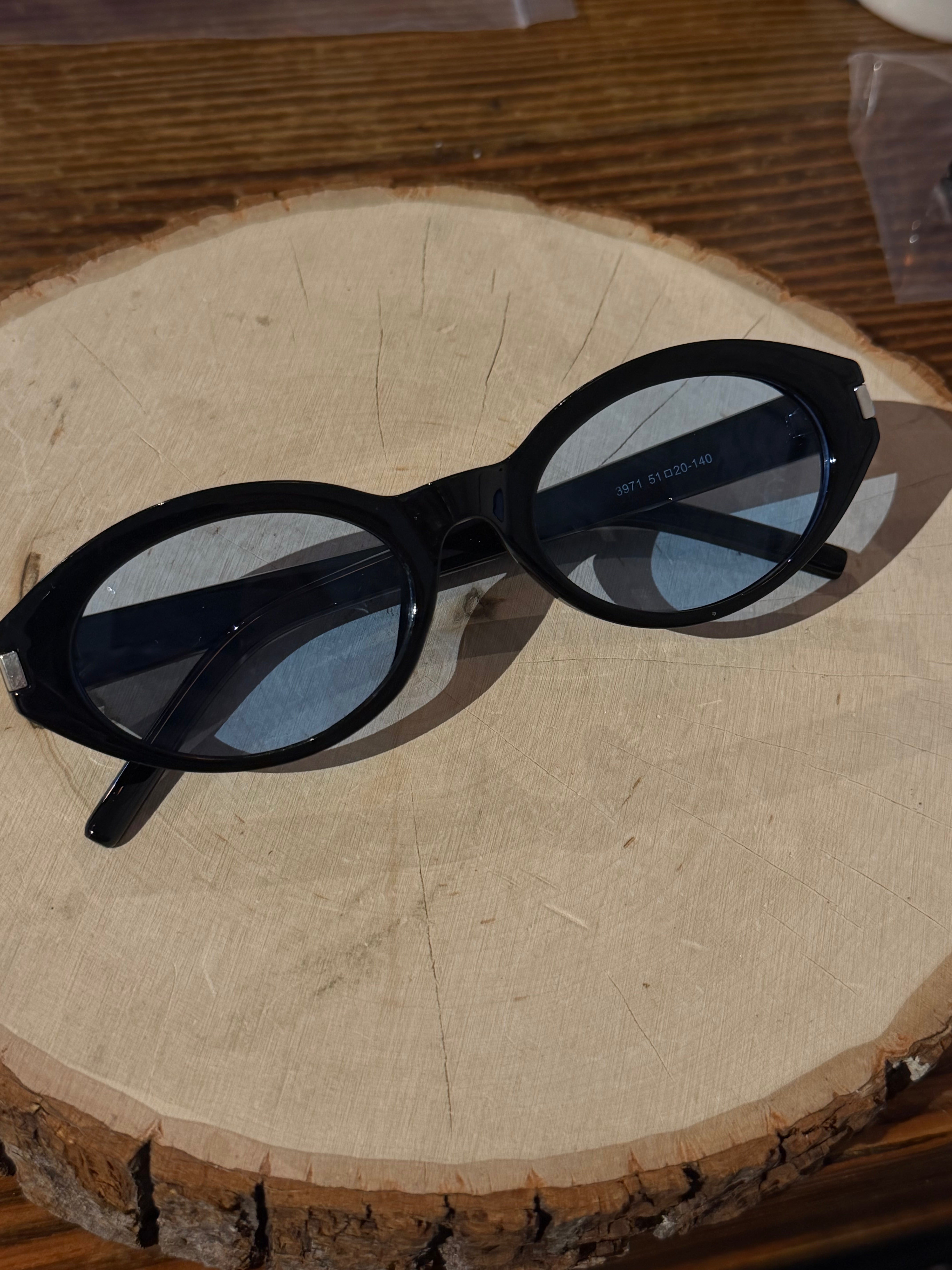 Black Blue Carissa Sunnies