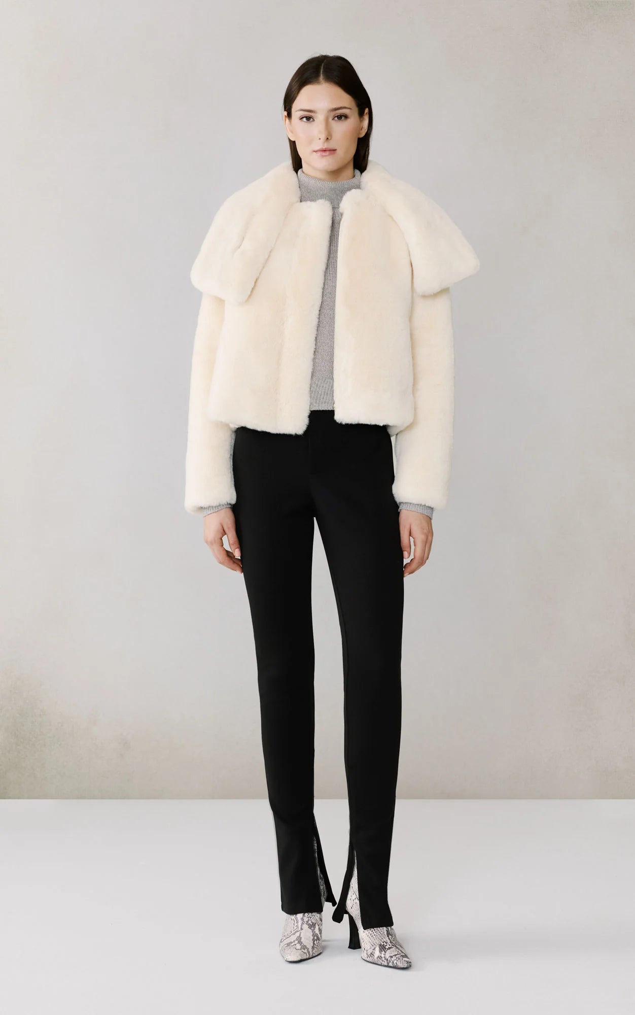 Powder Faux Fur Kendell