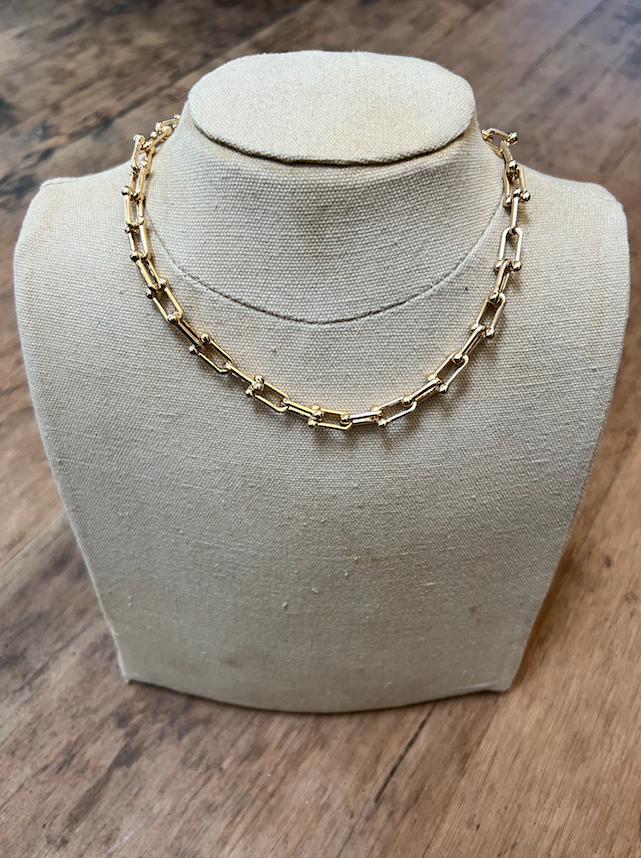 Covey Chain Necklace