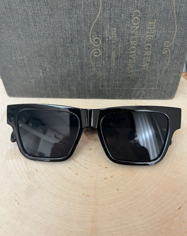 Black Ryanne Sunnies