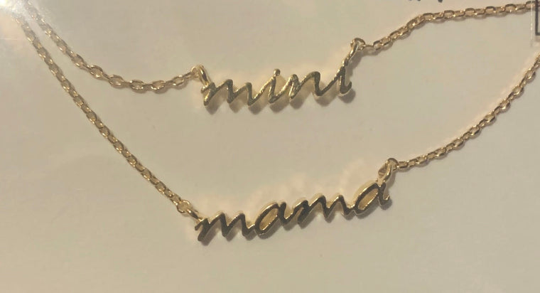 Mama Mini Necklace Set