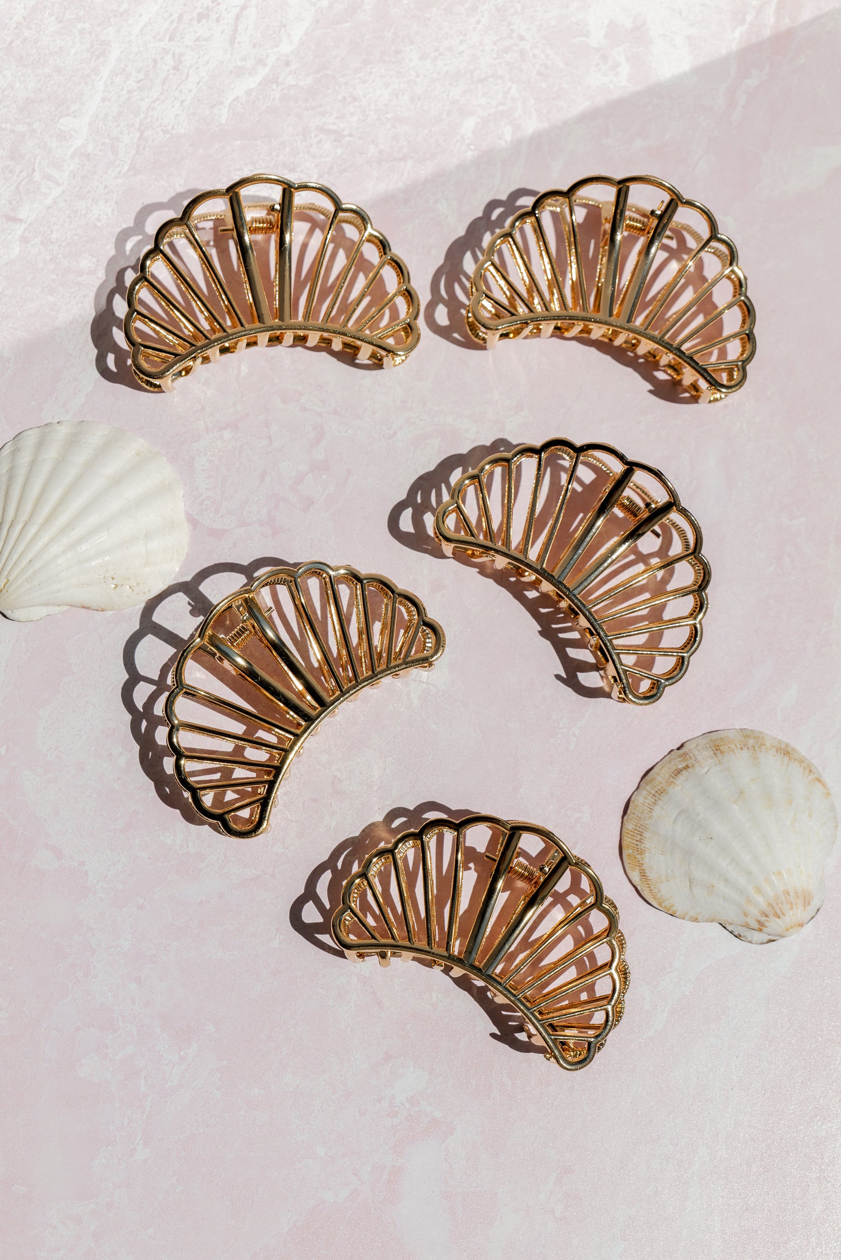 Gold Clam Shell Clip